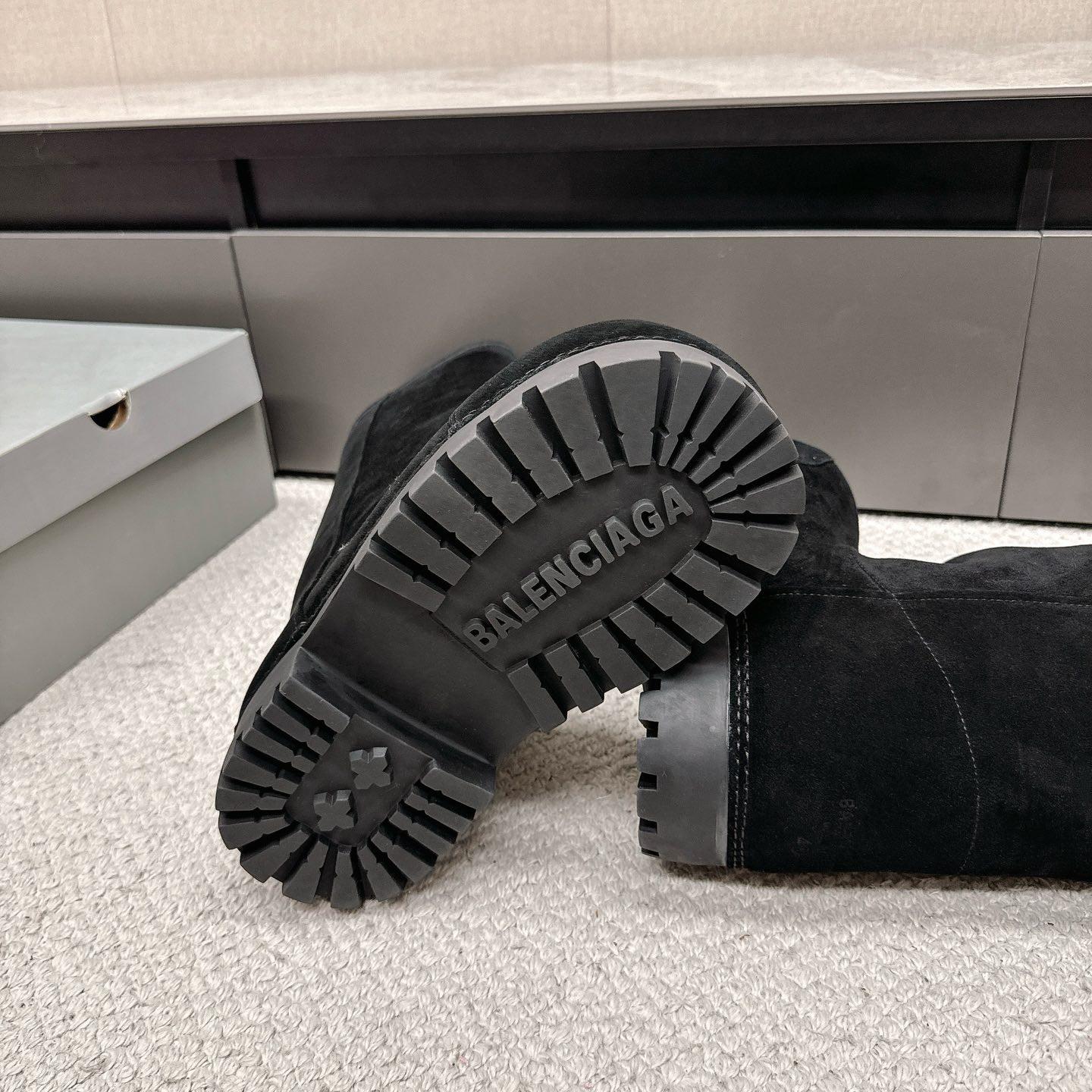 Balenciaga High Boot - FashionPlug