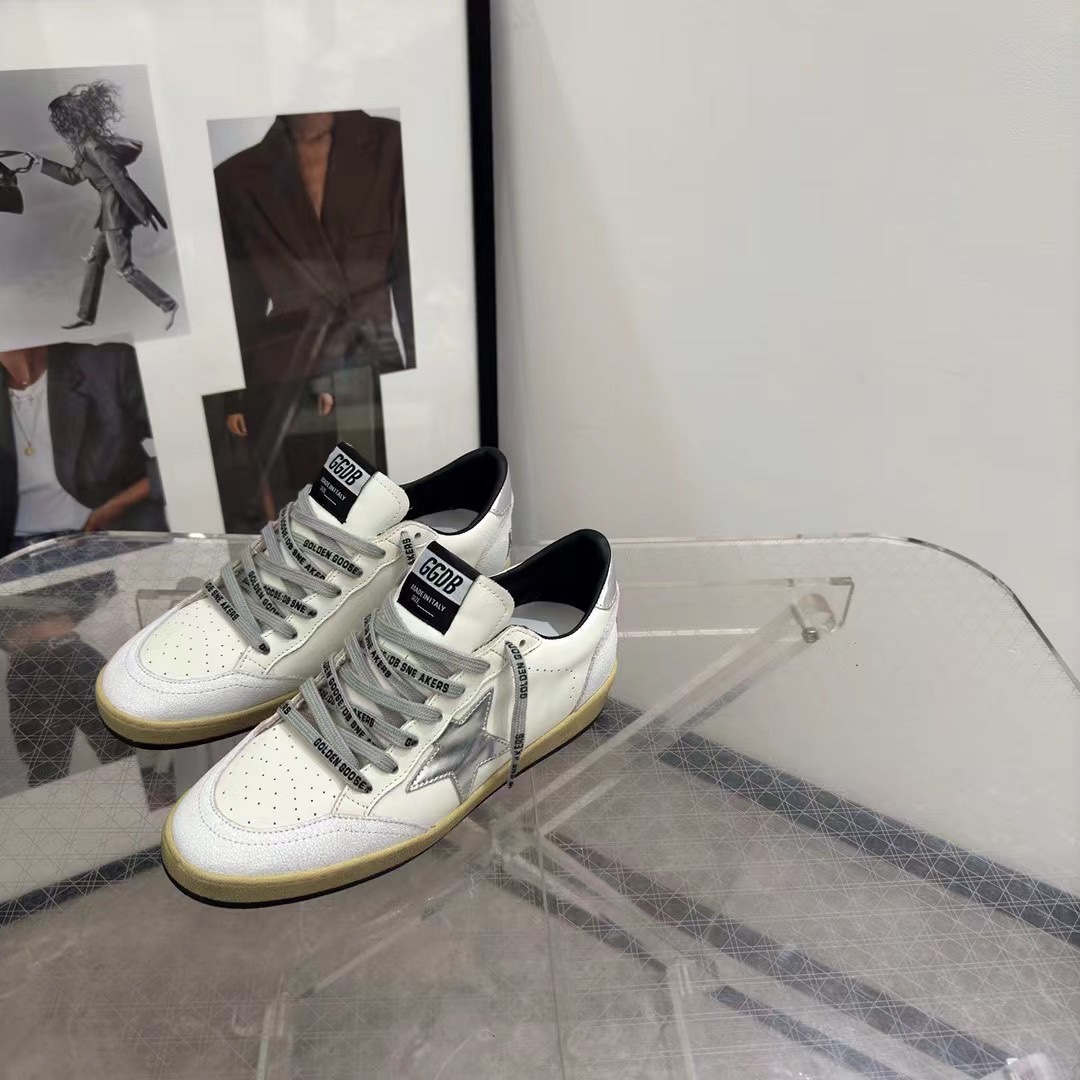 Golden Goose Sneakers - FashionPlug