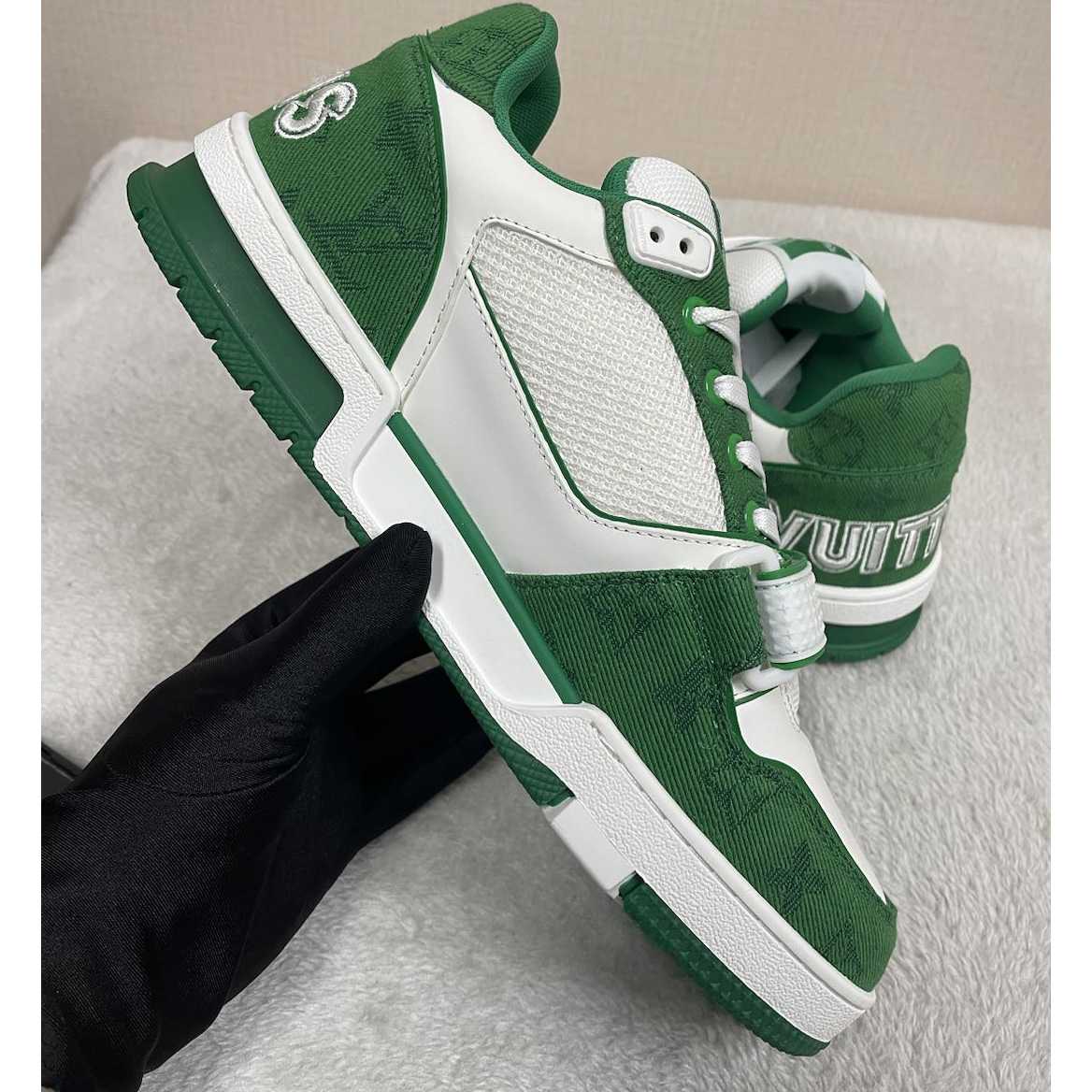Louis Vuitton Trainer Sneaker(upon uk size) - FashionPlug