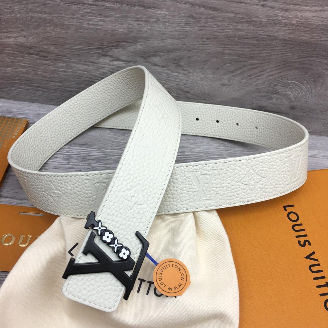 Louis Vuitton 40mm Reversible Belt - FashionPlug