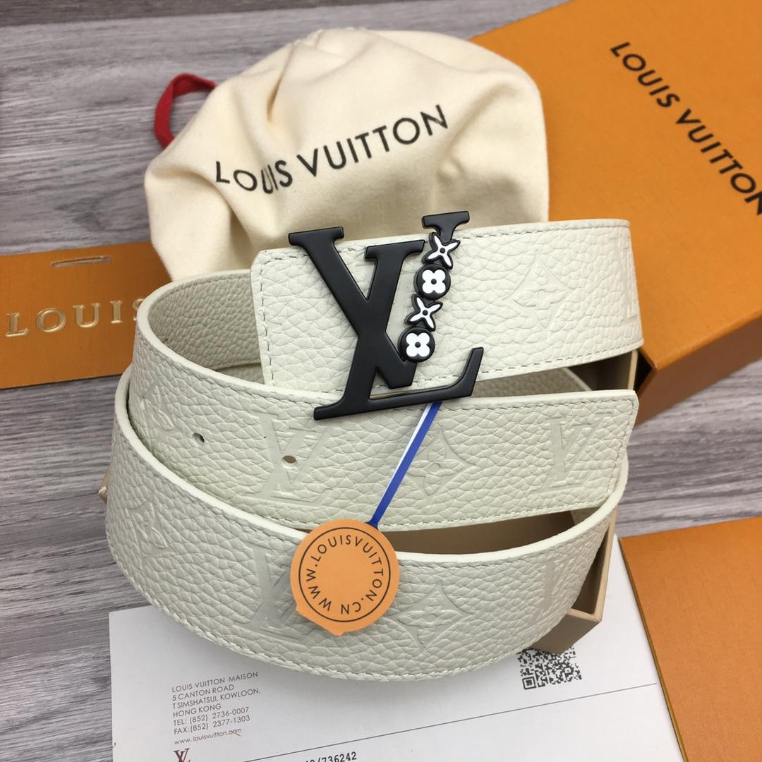 Louis Vuitton 40mm Reversible Belt - FashionPlug