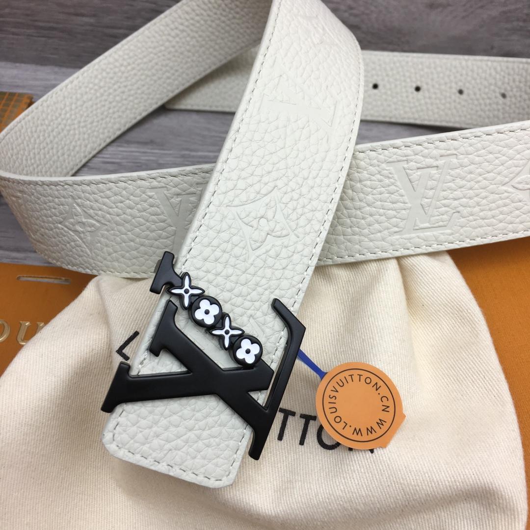 Louis Vuitton 40mm Reversible Belt - FashionPlug
