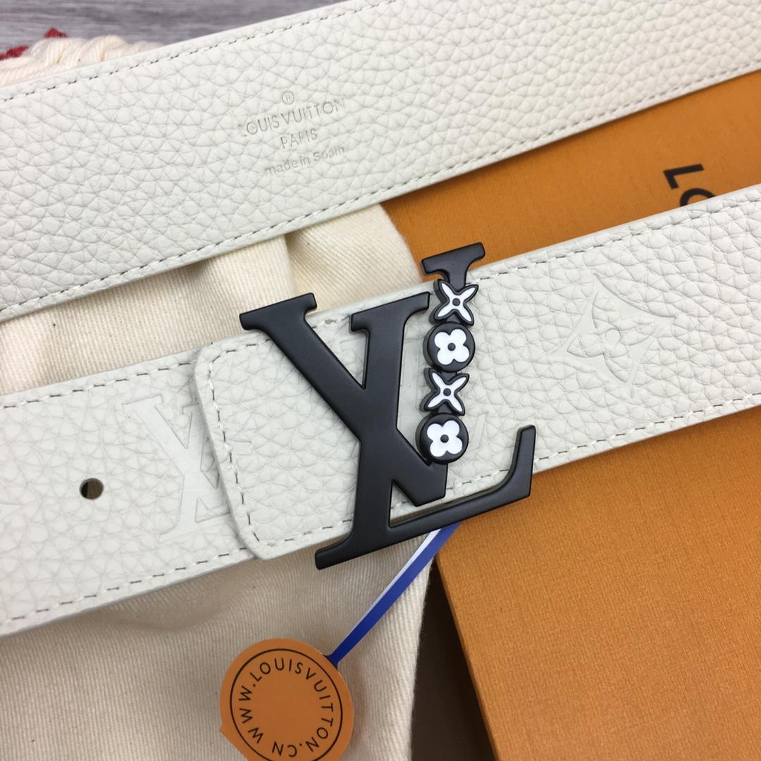 Louis Vuitton 40mm Reversible Belt - FashionPlug