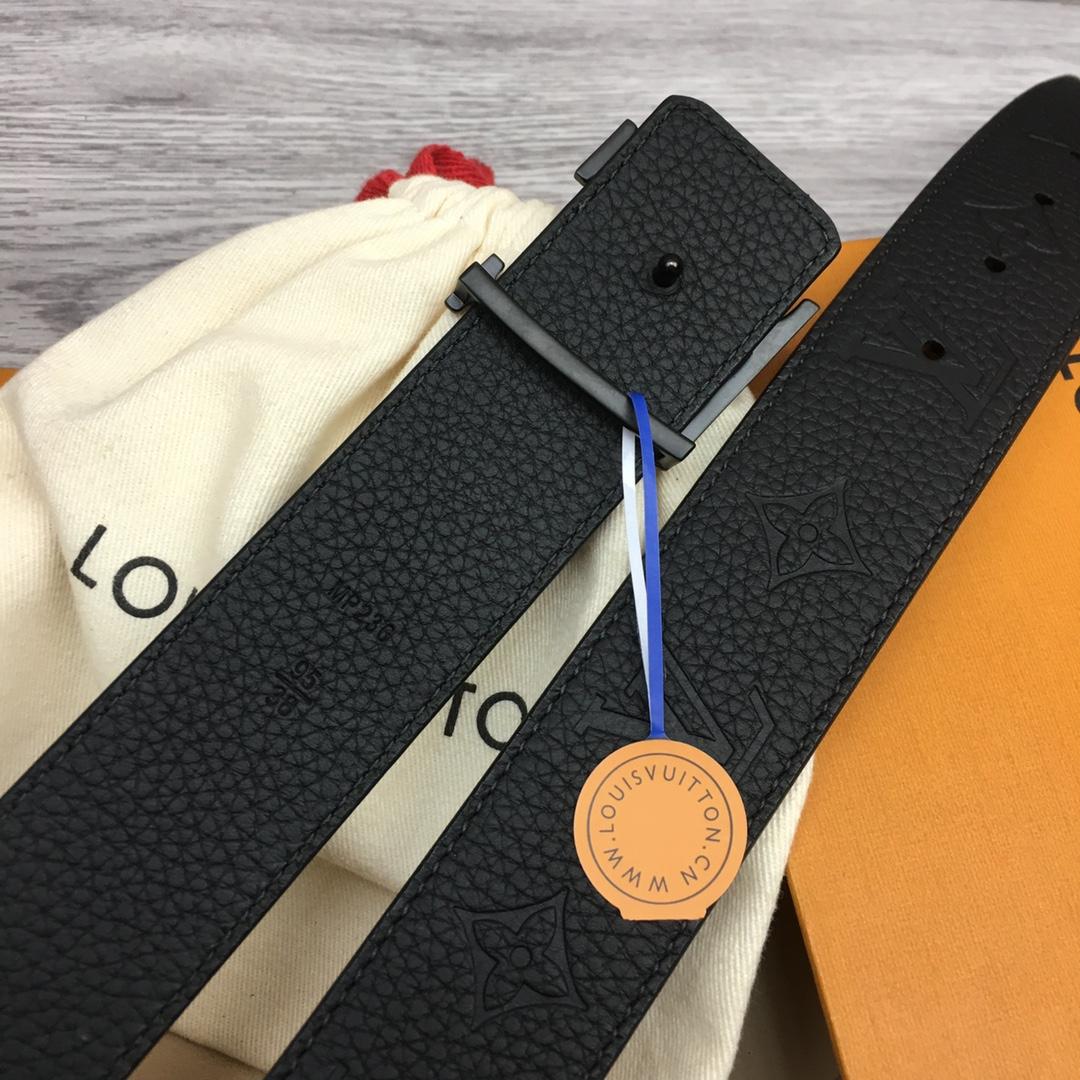 Louis Vuitton 40mm Reversible Belt - FashionPlug