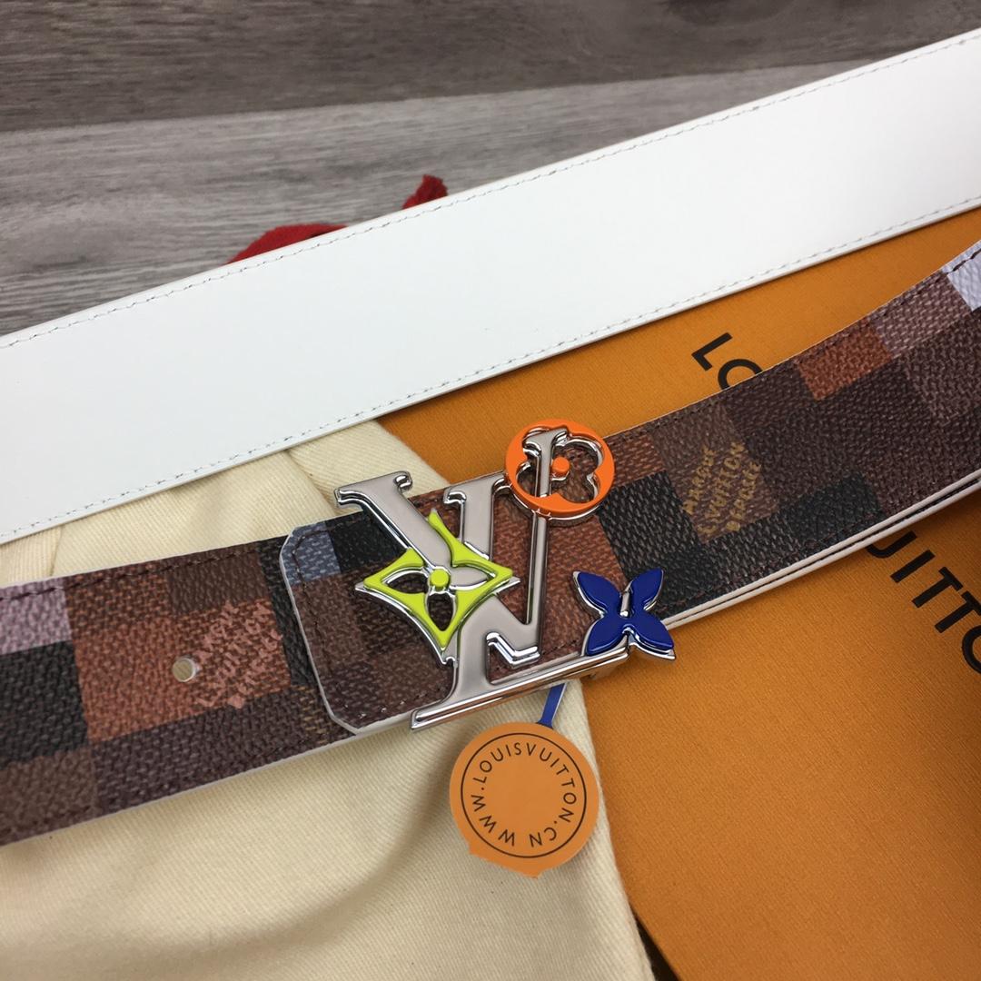 Louis Vuitton LV Initiales 40mm Reversible Belt - FashionPlug