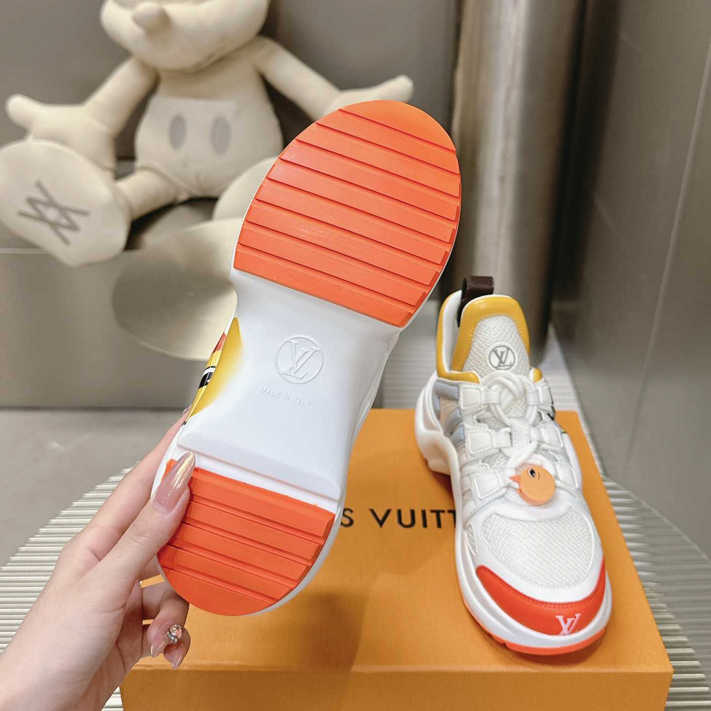 Louis Vuitton LV Archlight Sneaker   1AD35Y - FashionPlug