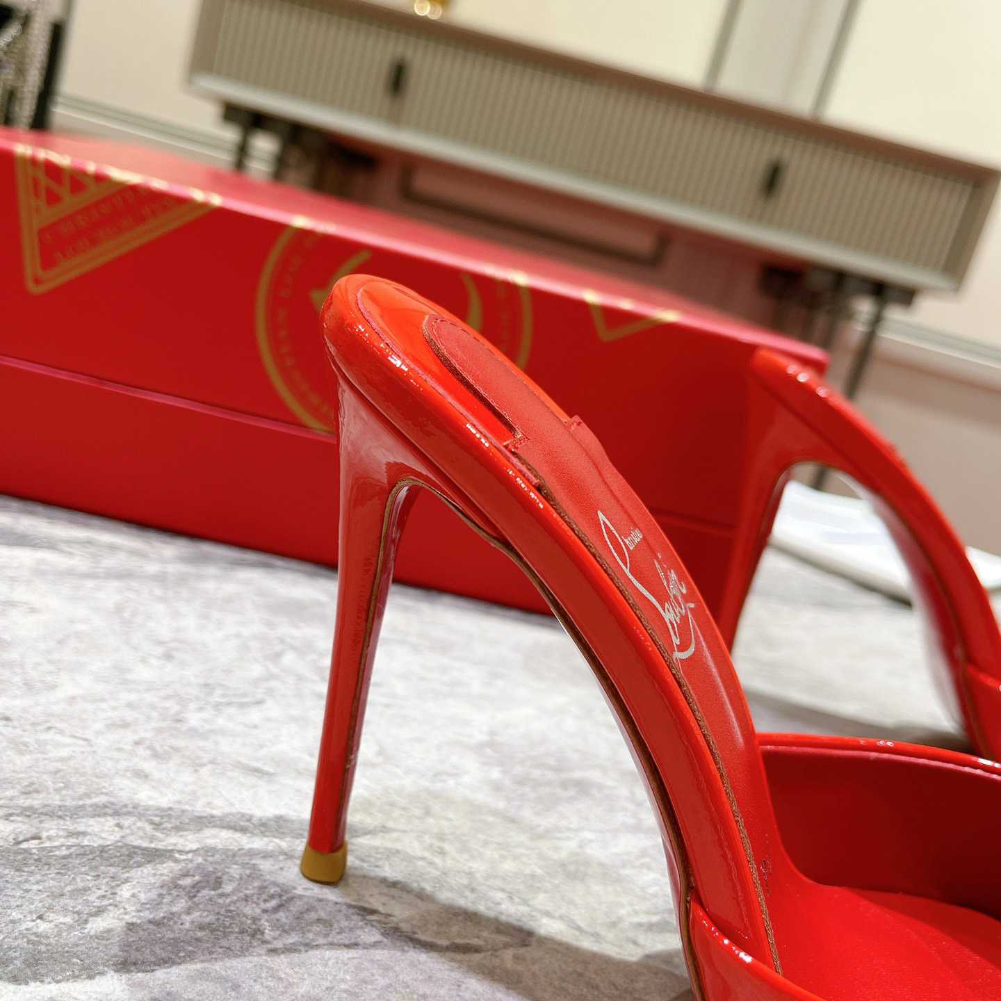 Christian Louboutin Me Dolly  95mm - FashionPlug