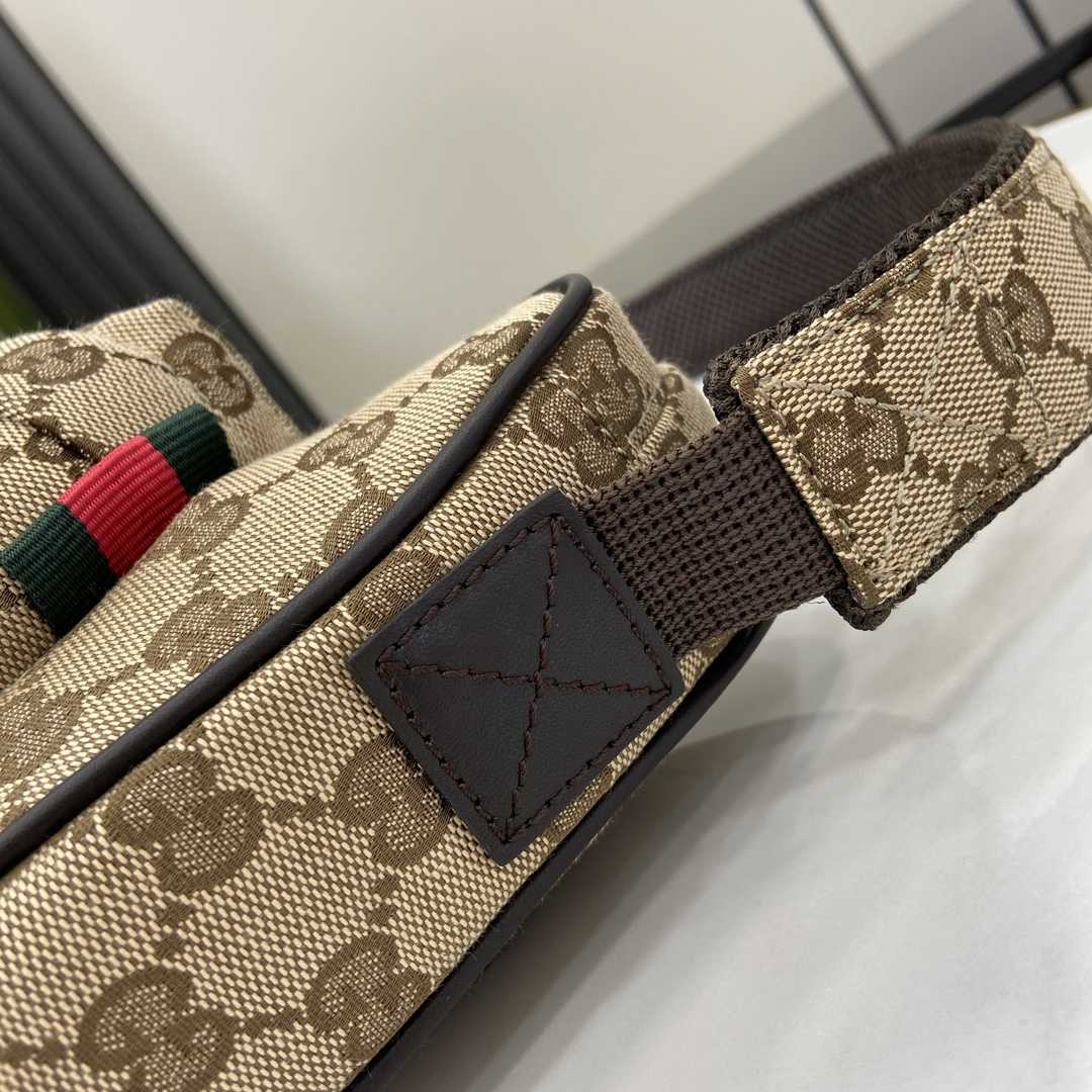 Gucci Small GG Crossbody Bag - FashionPlug