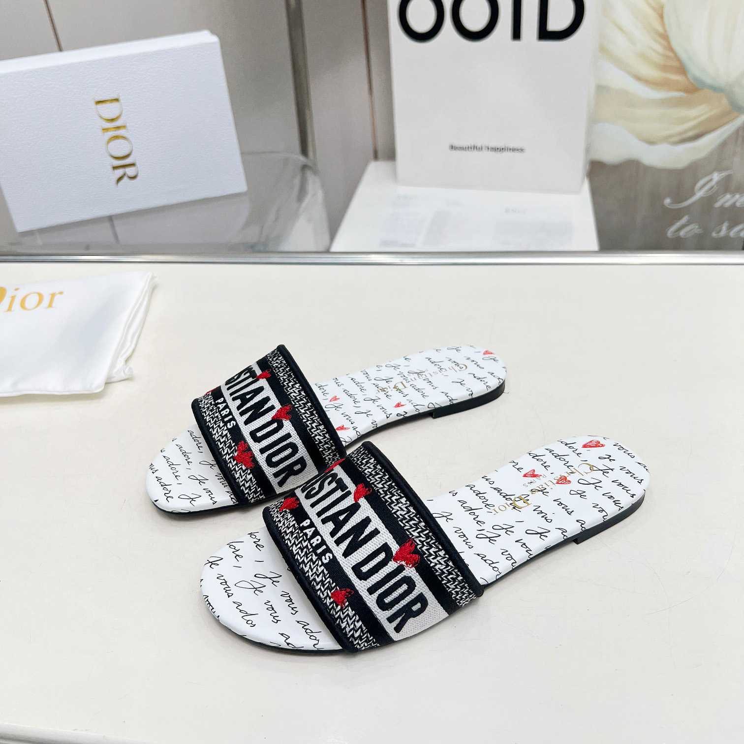 Dior Dway Slide - FashionPlug