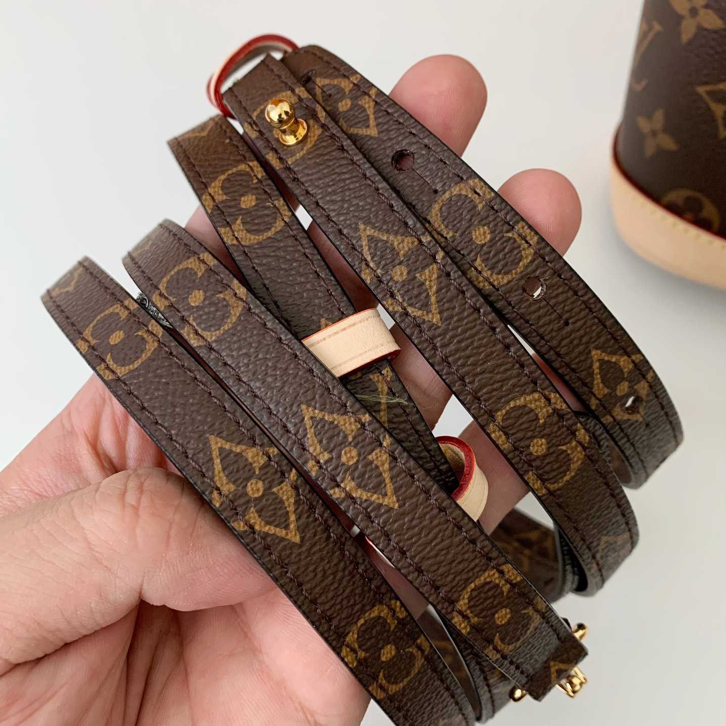 Louis Vuitton Montsouris Mini   M11199 - FashionPlug