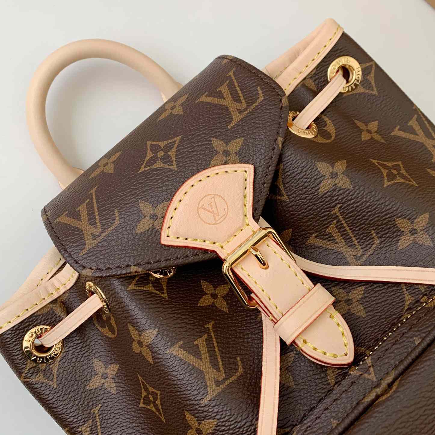 Louis Vuitton Montsouris Mini   M11199 - FashionPlug