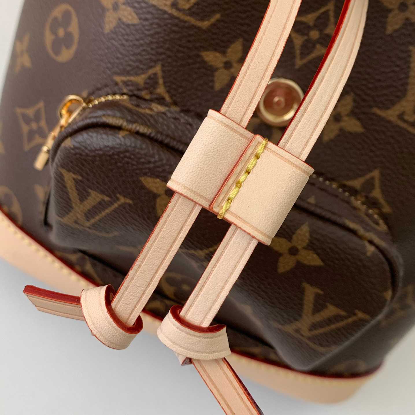 Louis Vuitton Montsouris Mini   M11199 - FashionPlug