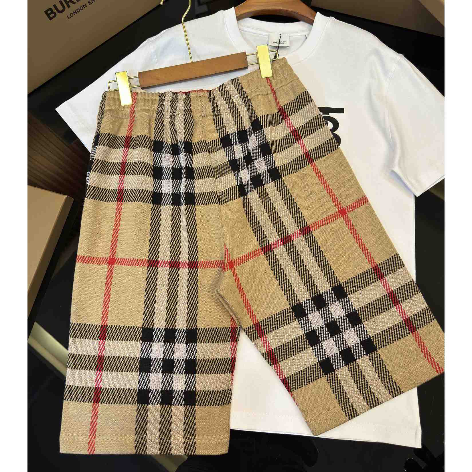 Burberry Shorts    - FashionPlug