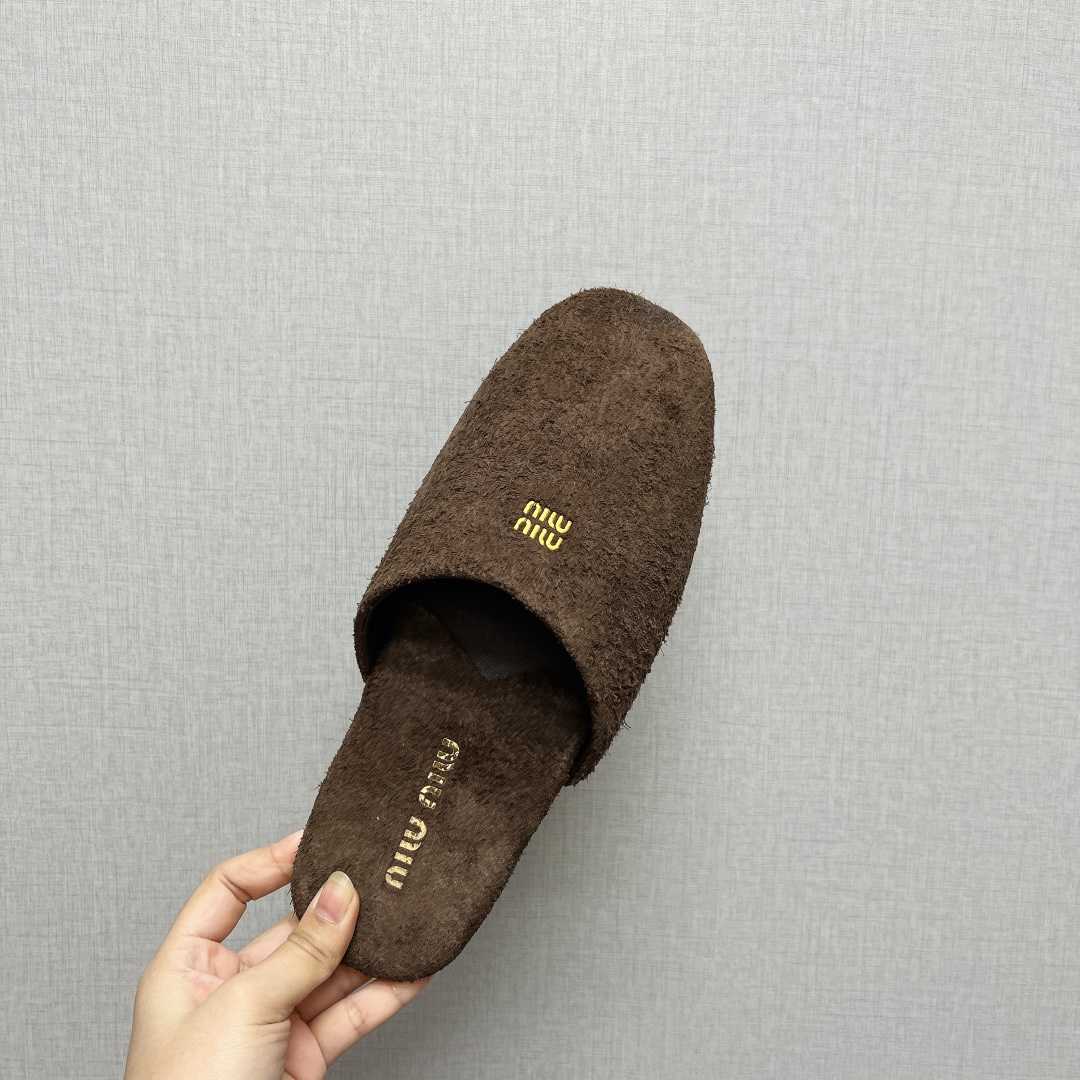 Miu Miu Suede Slippers - FashionPlug