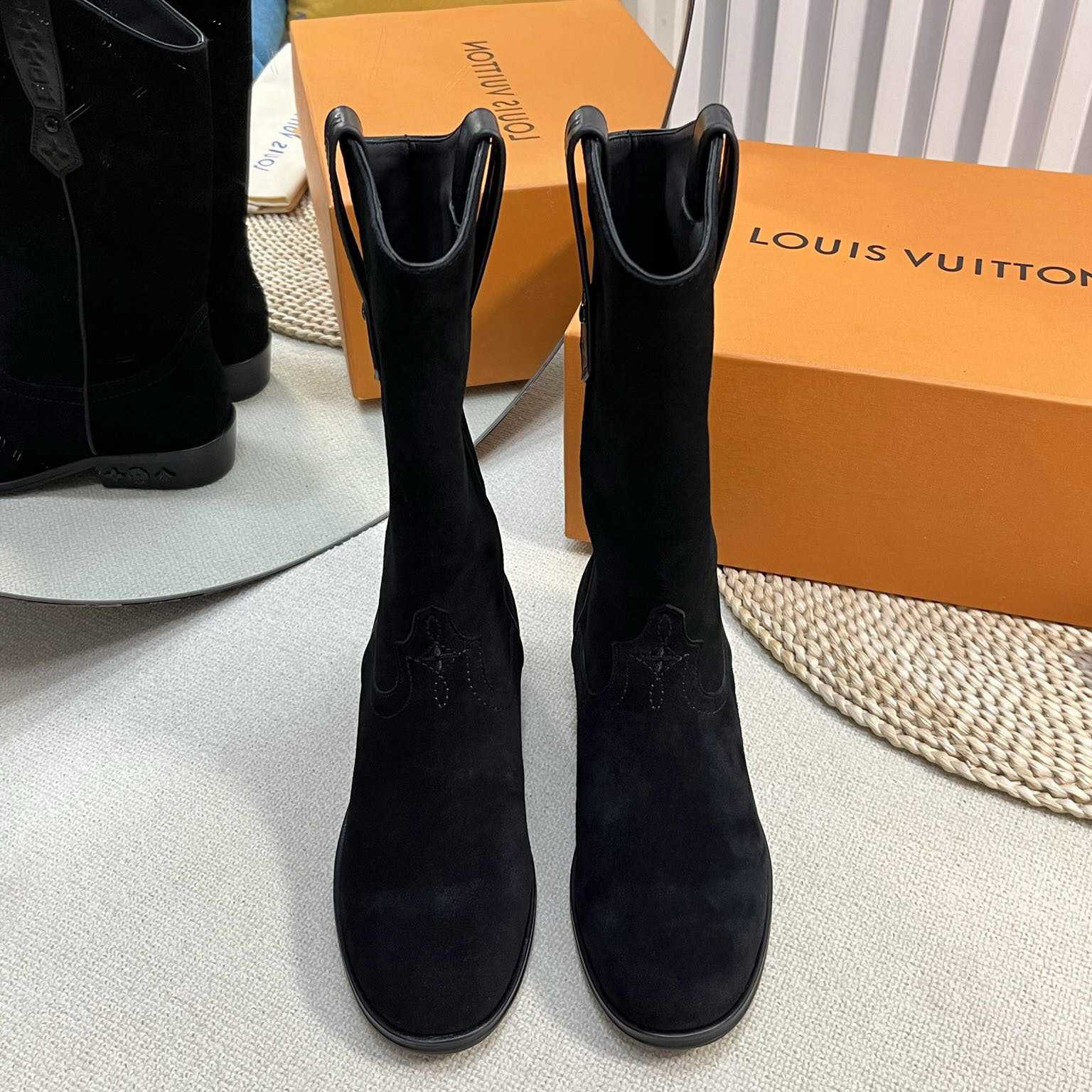 Louis Vuitton LV Rider Boot   1AD7FW - FashionPlug