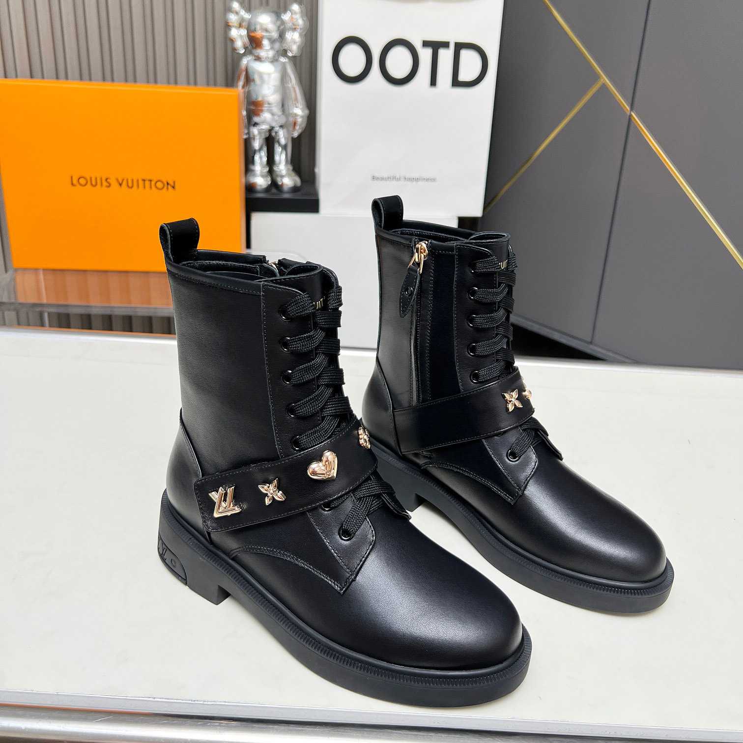 Louis Vuitton Citizen Flat Ranger Boot   - FashionPlug