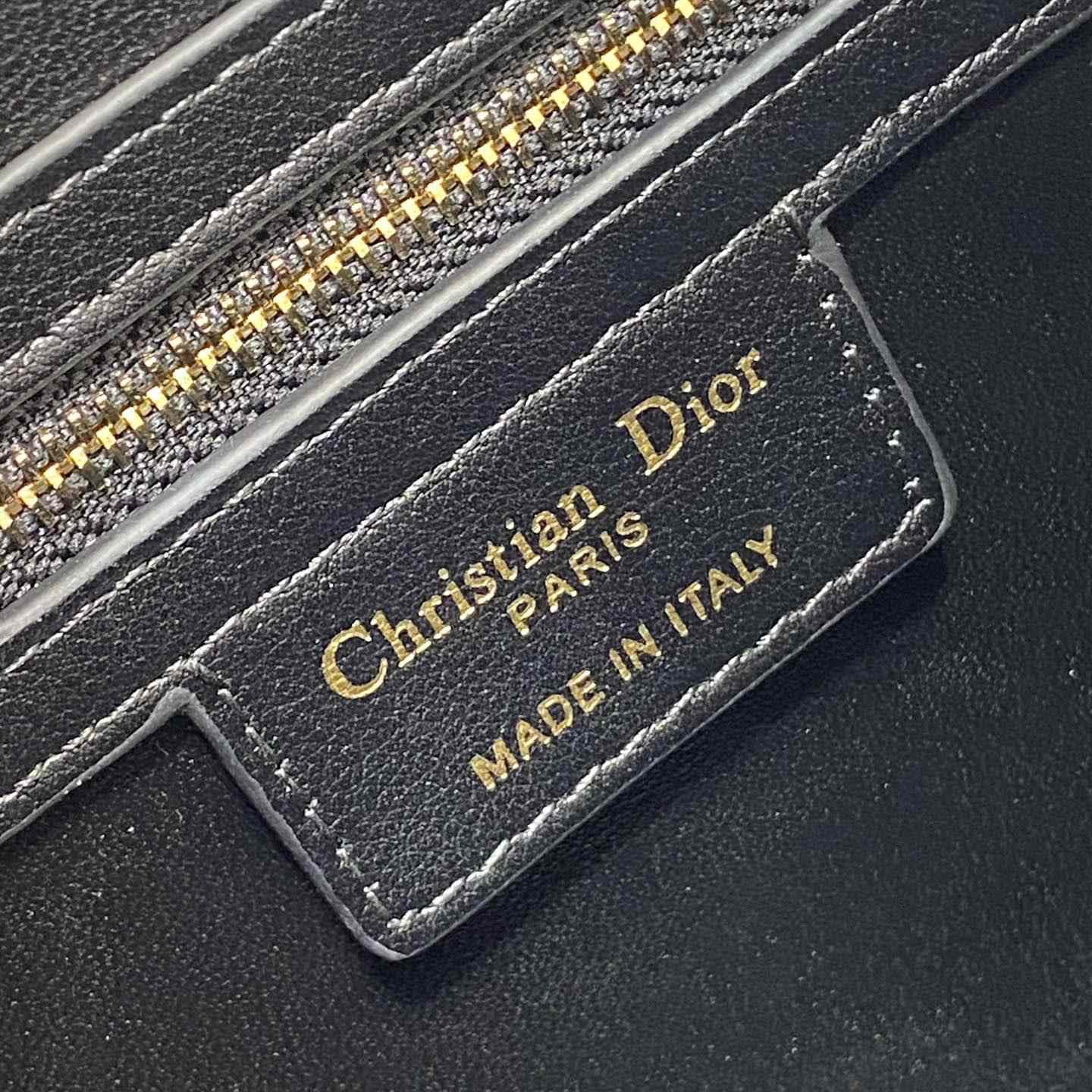 Dior Groove 25 Bag - FashionPlug