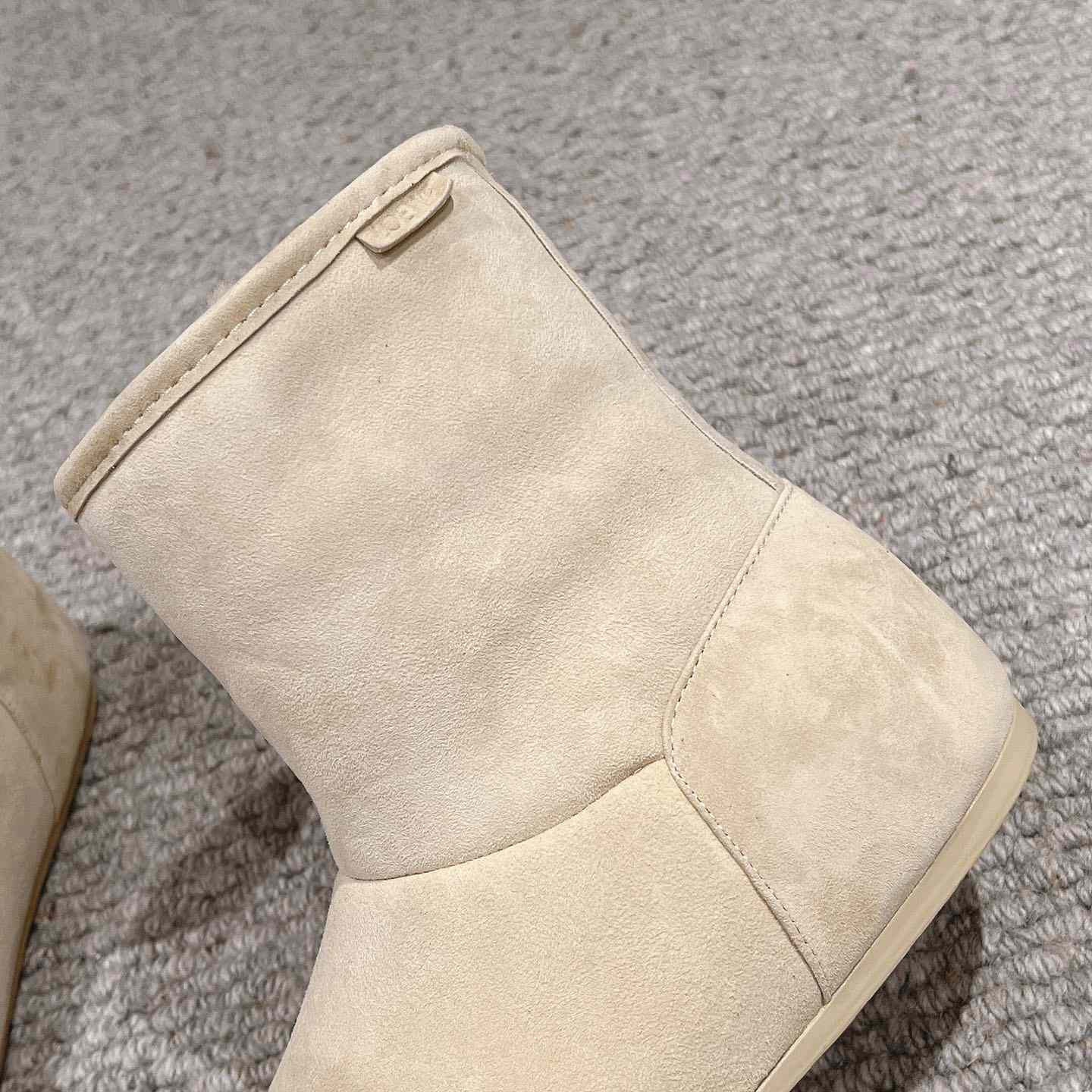 Loewe Lago Boot In Suede And Shearling - FashionPlug