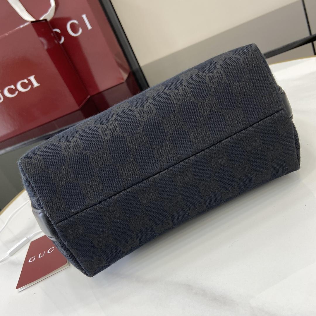 Gucci GG Super Mini Shoulder Bag - FashionPlug
