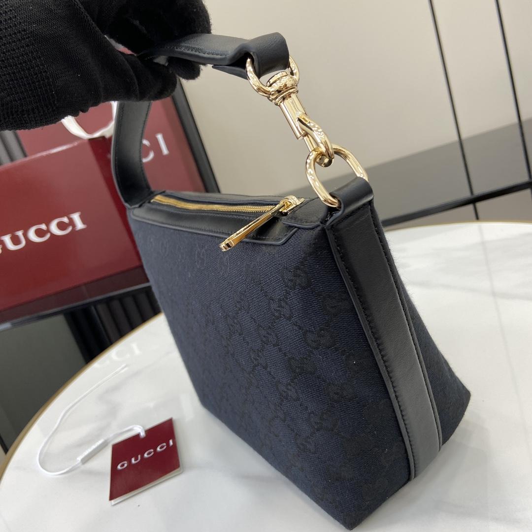 Gucci GG Super Mini Shoulder Bag - FashionPlug