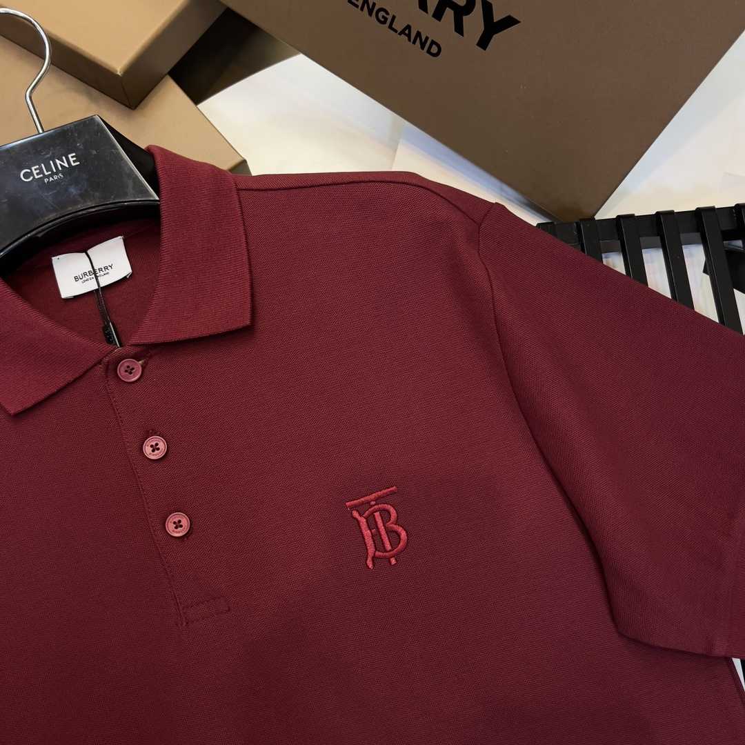 Burberry Cotton T-shirt - FashionPlug