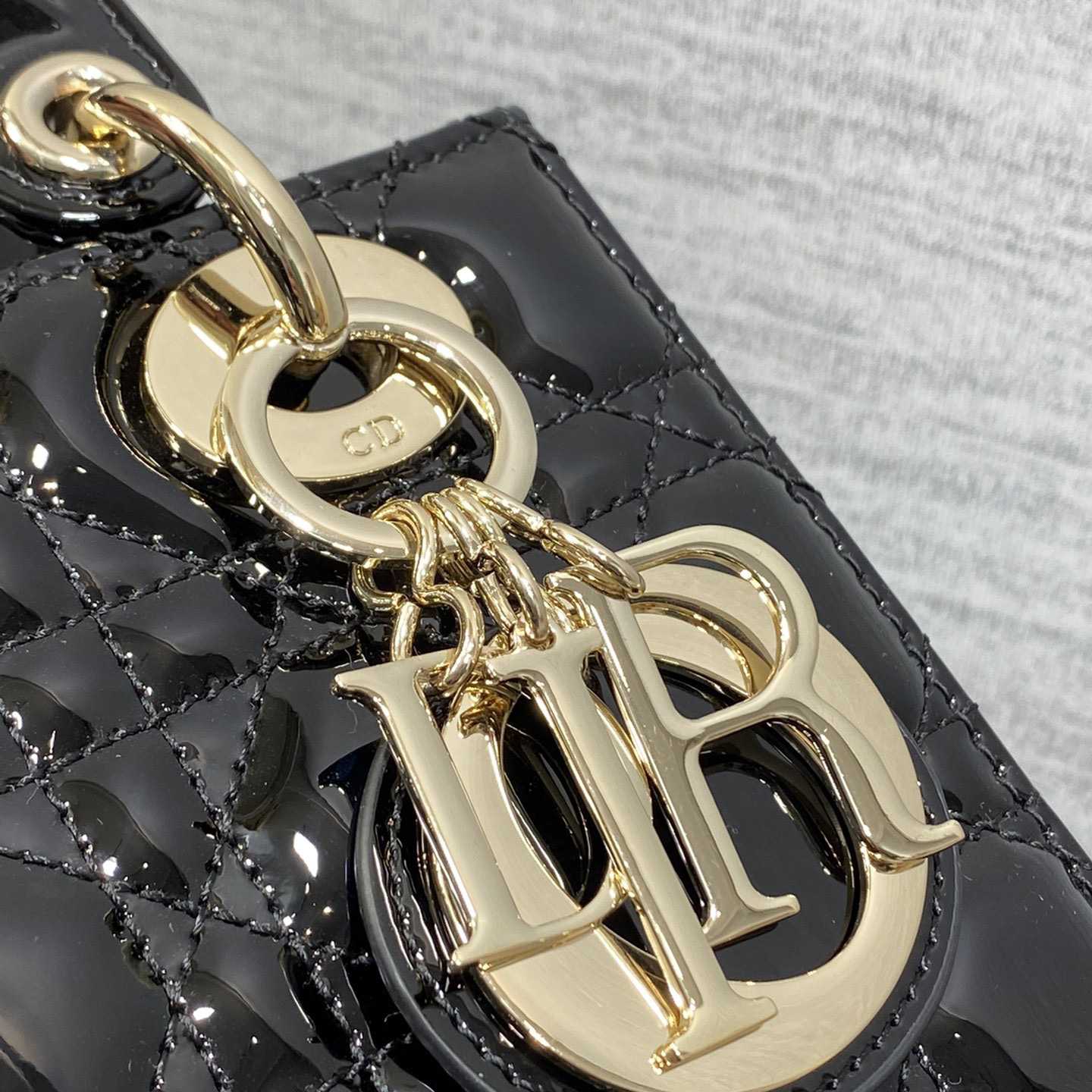 Dior  Lady Dior Bag  20m - FashionPlug