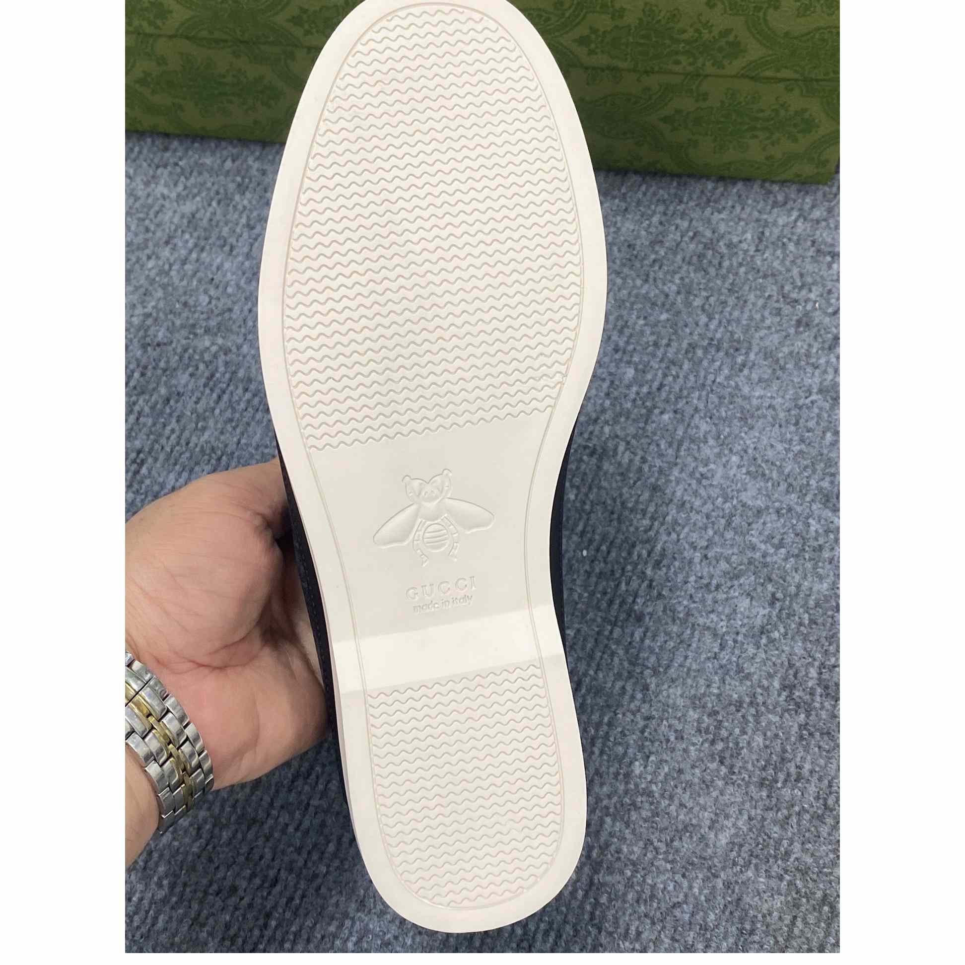 Gucci Men's Original GG Loafer - FashionPlug