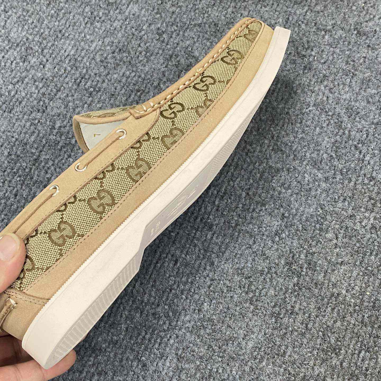 Gucci Men's Original GG Loafer - FashionPlug