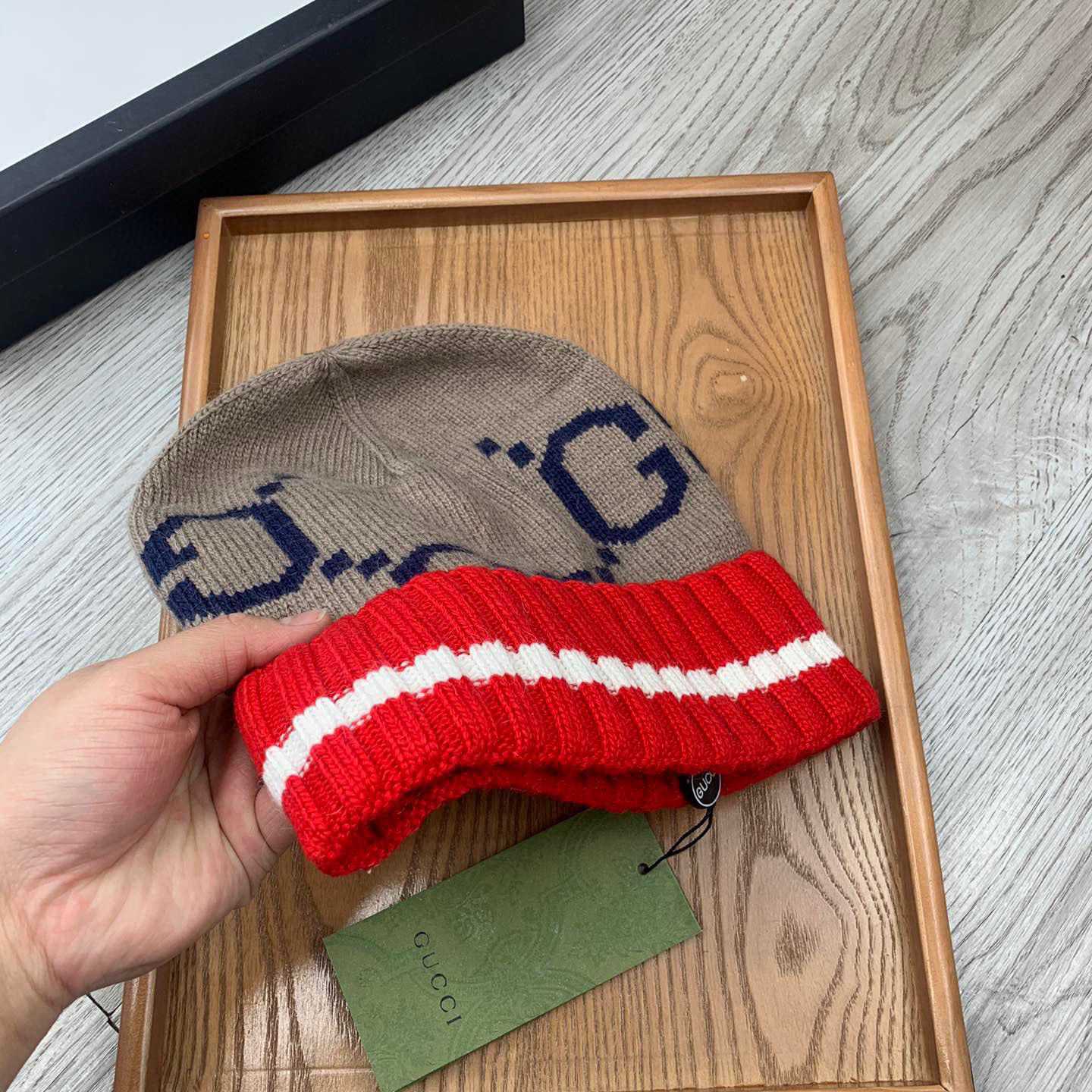 Gucci Beanie  - FashionPlug
