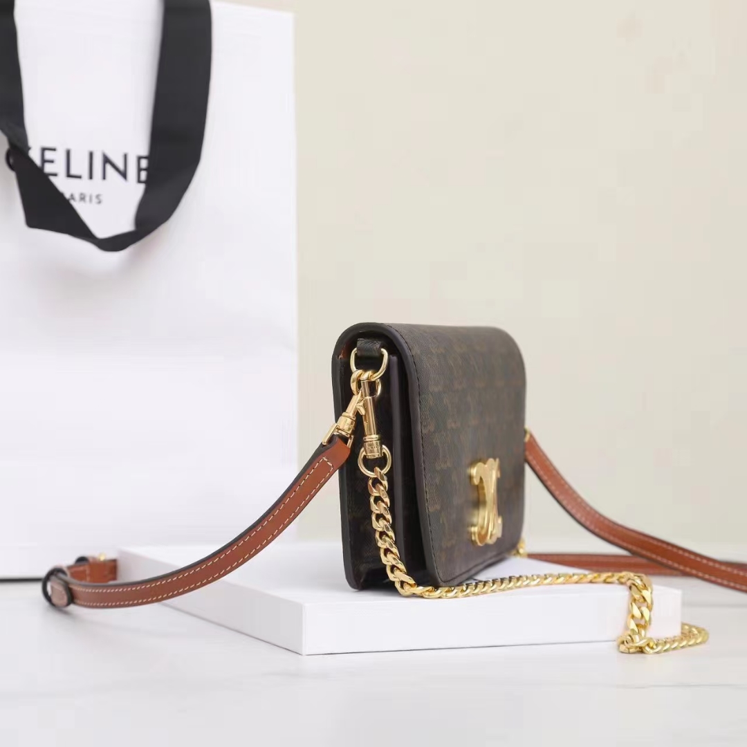 Celine Multipochette In Triomphe Canvas And Calfskin - FashionPlug