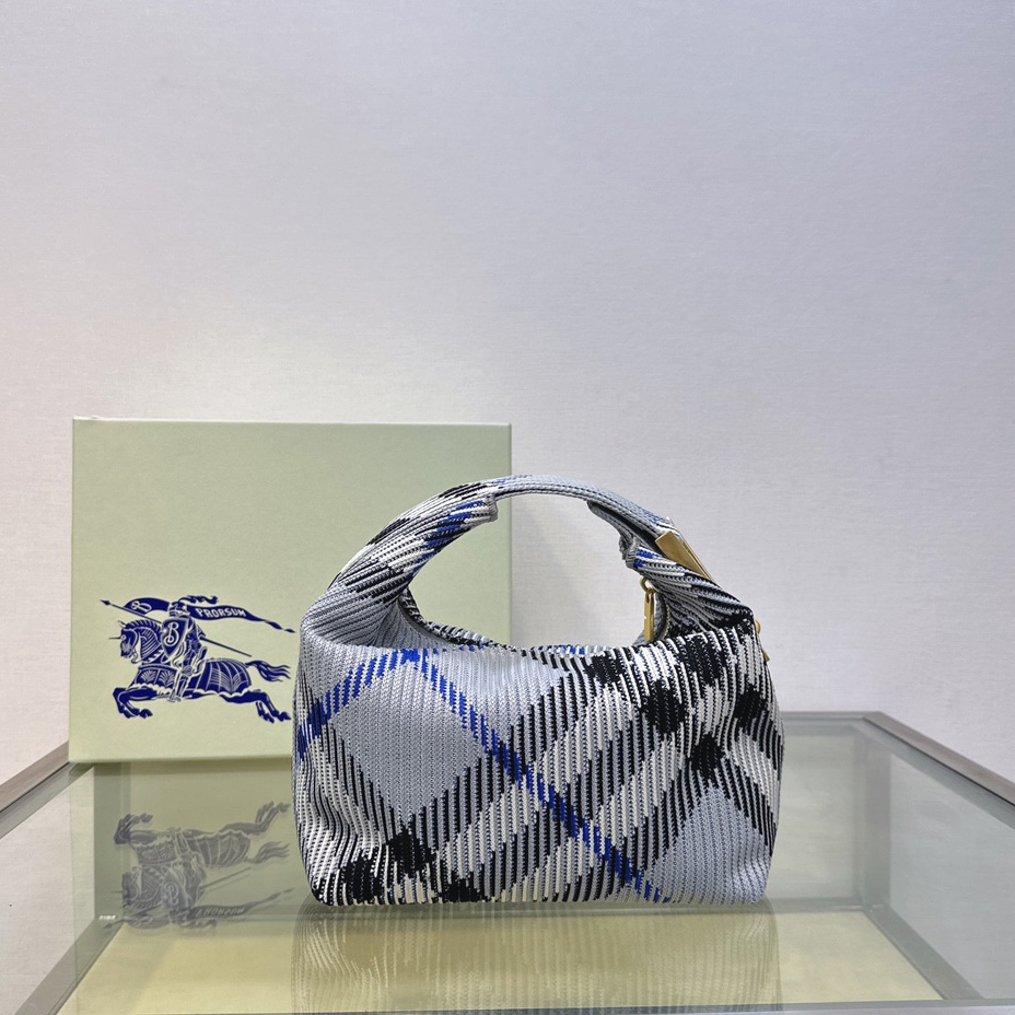 Burberry Micro Peg Chain Bag (21.5 x 10.5 x 23cm) - FashionPlug