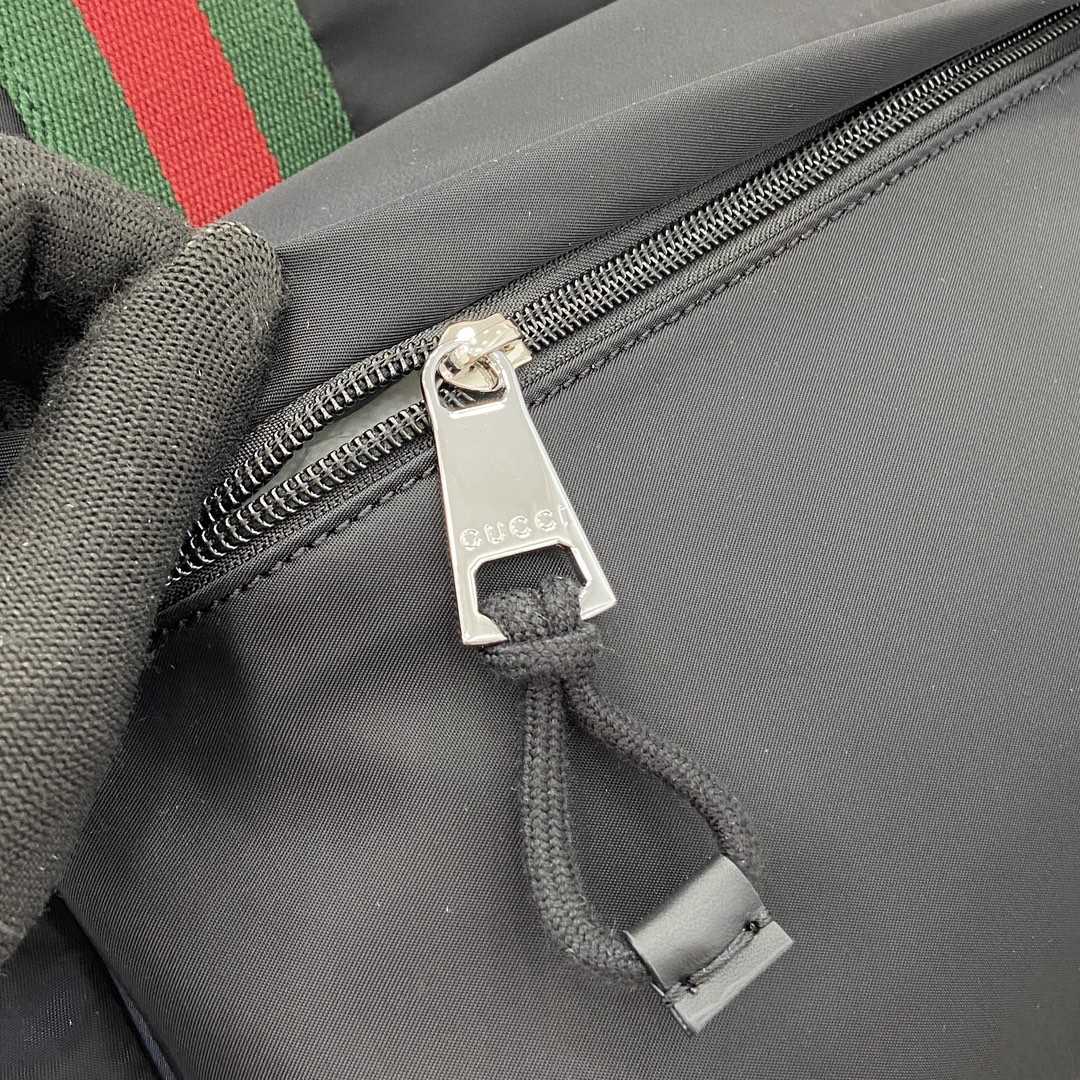Gucci Large Tote Bag With Gucci Logo - FashionPlug