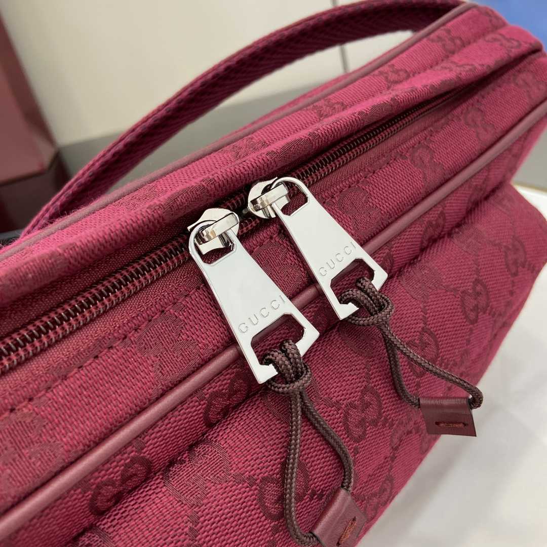 Gucci Small GG Crossbody Bag - FashionPlug