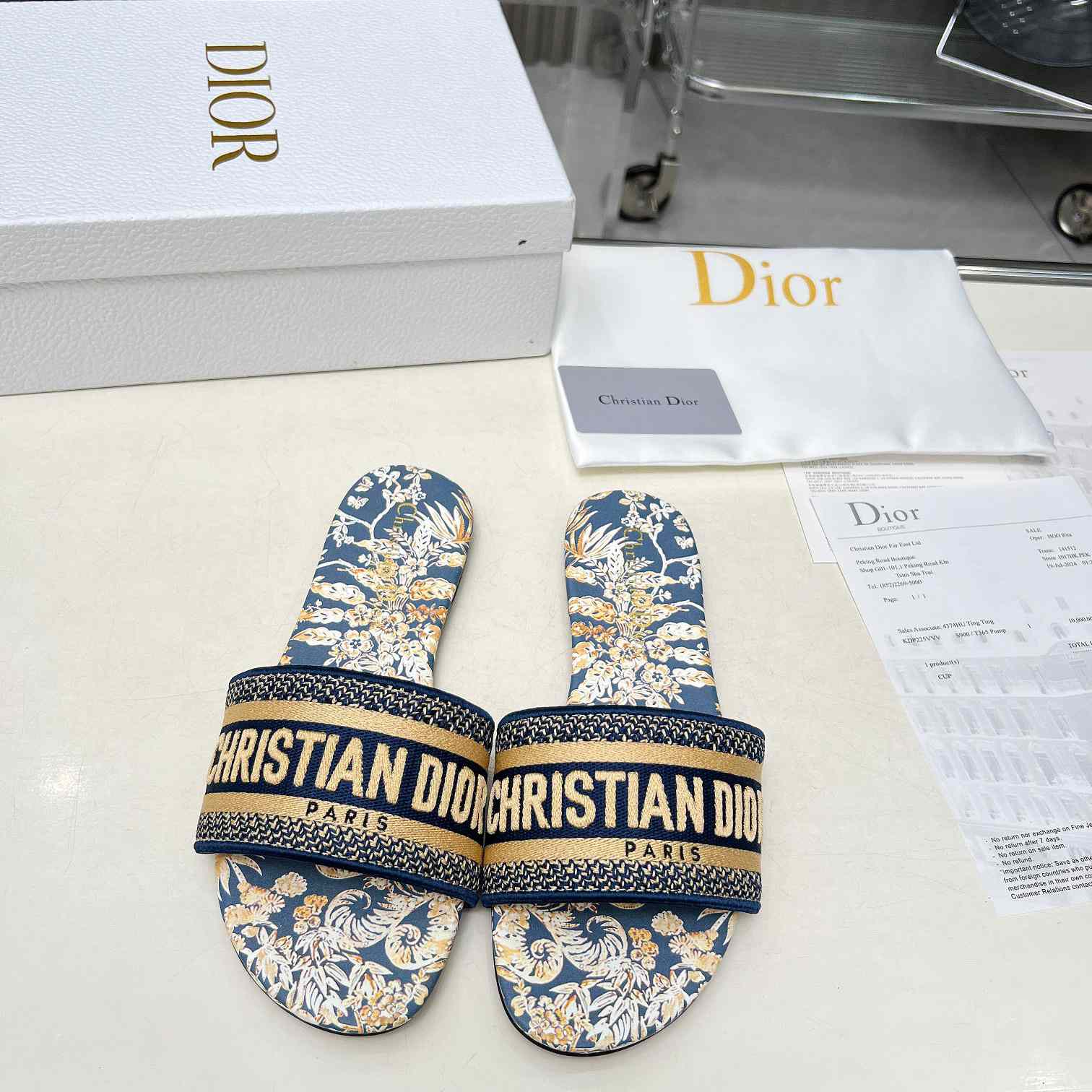 Dior Dway Slide - FashionPlug