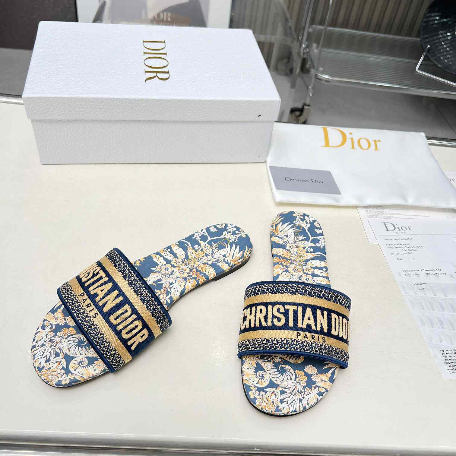 Dior Dway Slide - FashionPlug