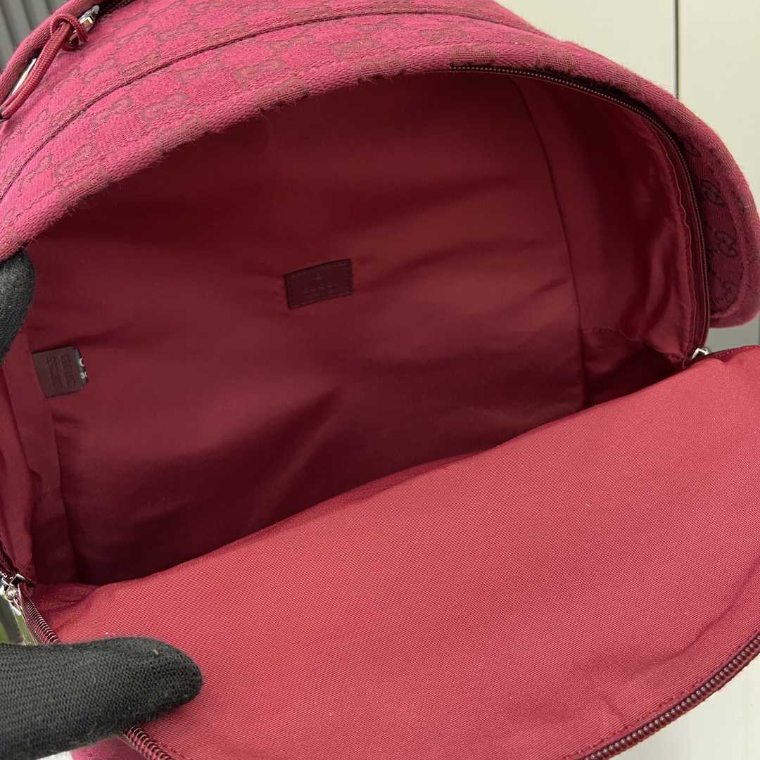 Gucci Medium Backpack With Gucci Logo - FashionPlug