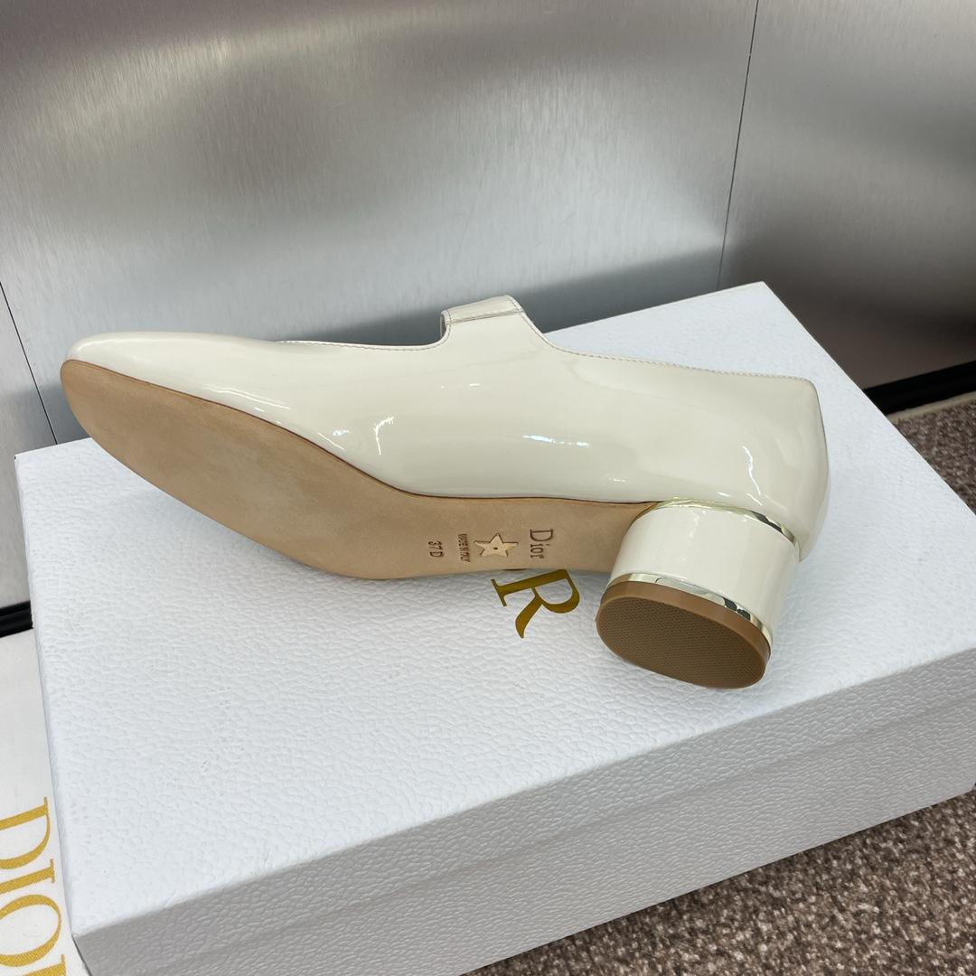 Dior Miss Dior Pump - FashionPlug