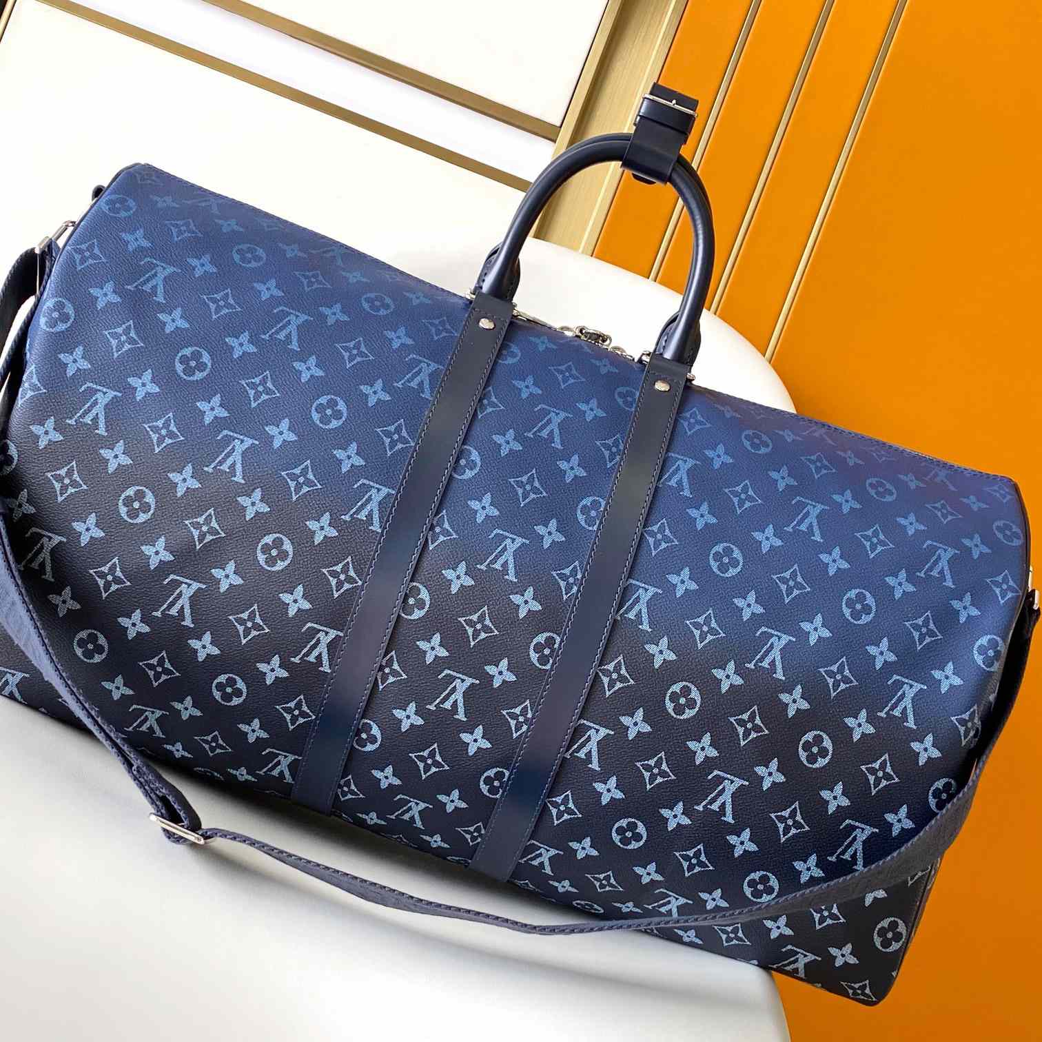 Louis Vuitton Keepall Bandoulière 55   M11558 - FashionPlug
