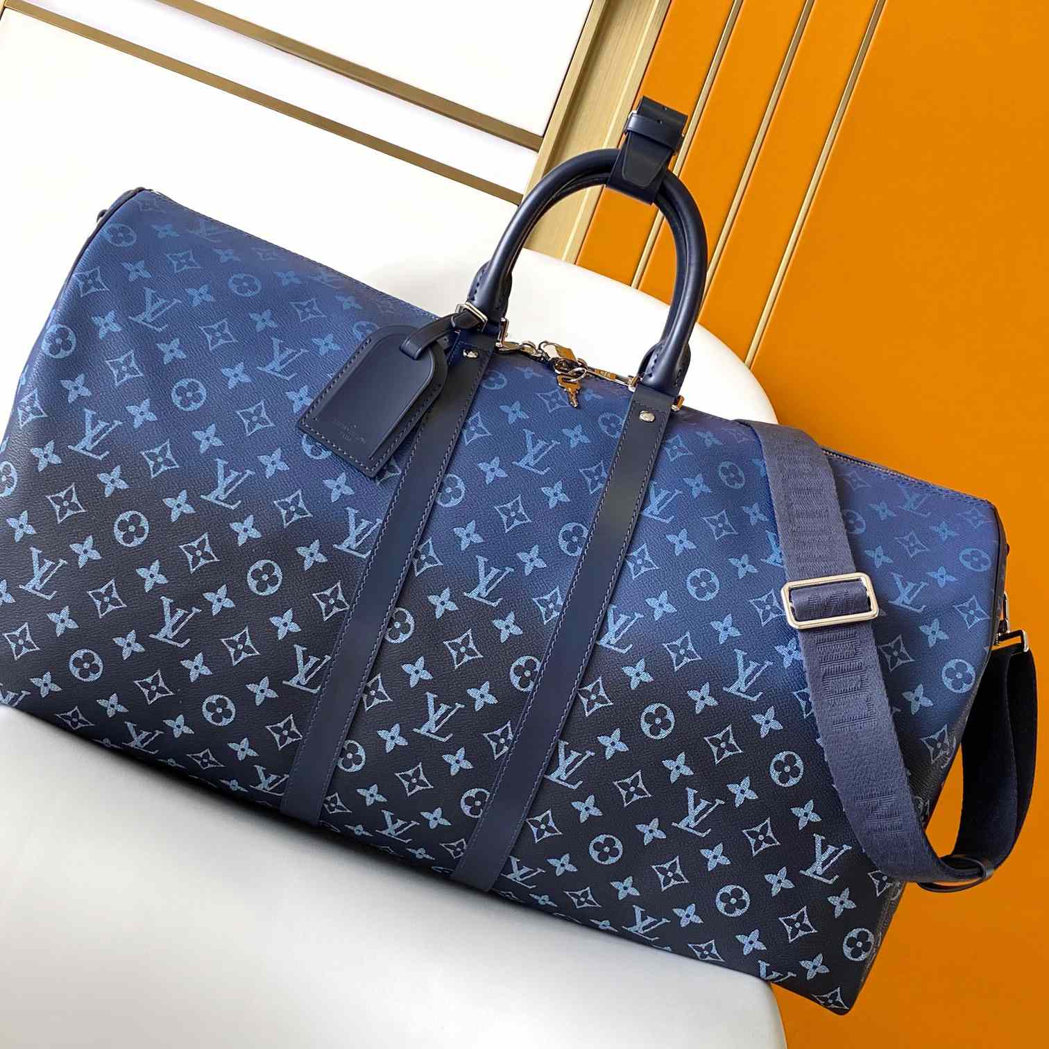 Louis Vuitton Keepall Bandoulière 55   M11558 - FashionPlug