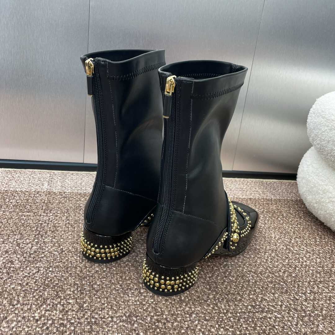 Dior Belle-D Heeled Ankle Boot - FashionPlug