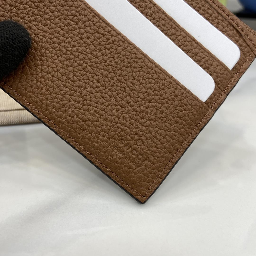 Gucci Bi-fold Wallet With GG Shadow - FashionPlug