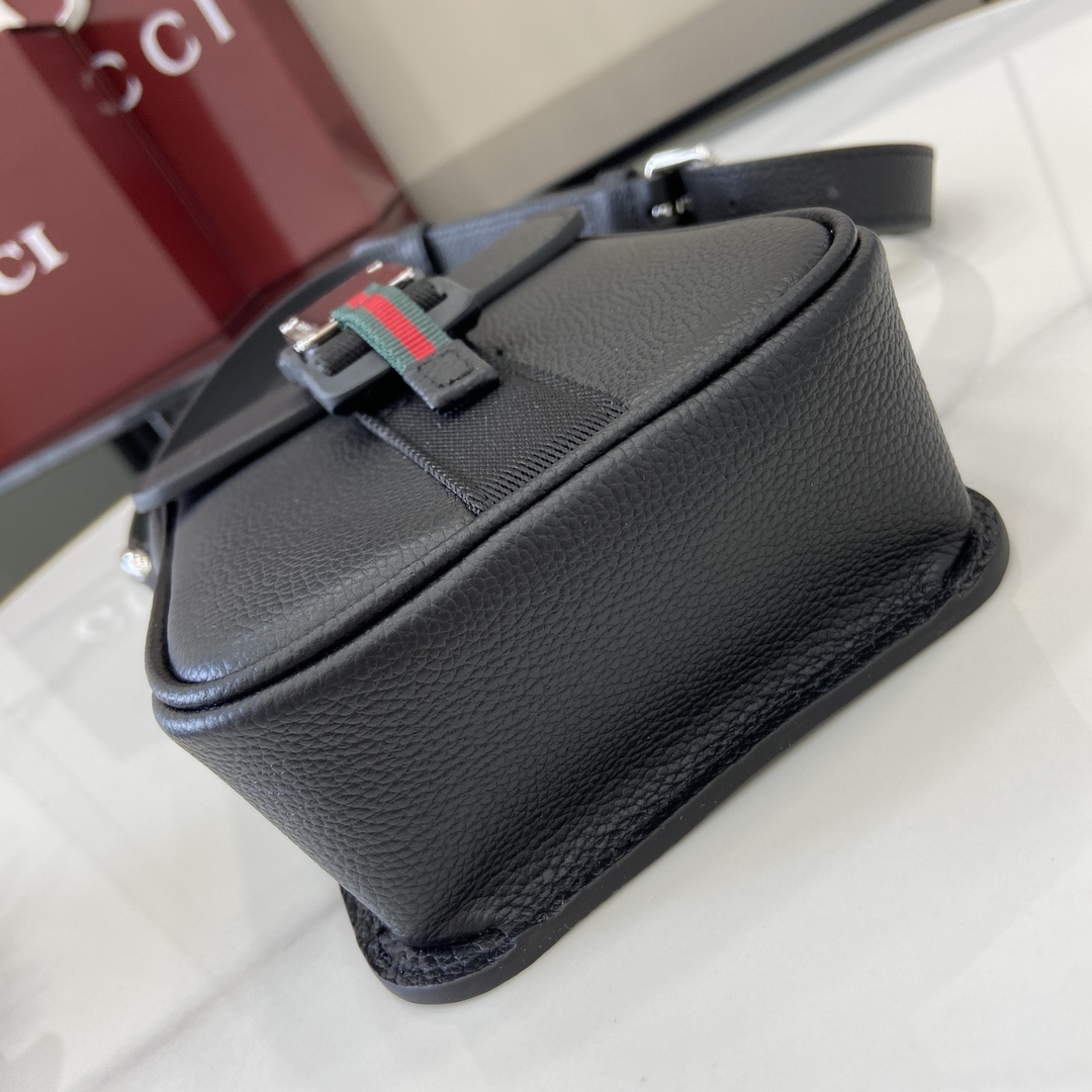 Gucci  Super Mini Crossbody Bag - FashionPlug