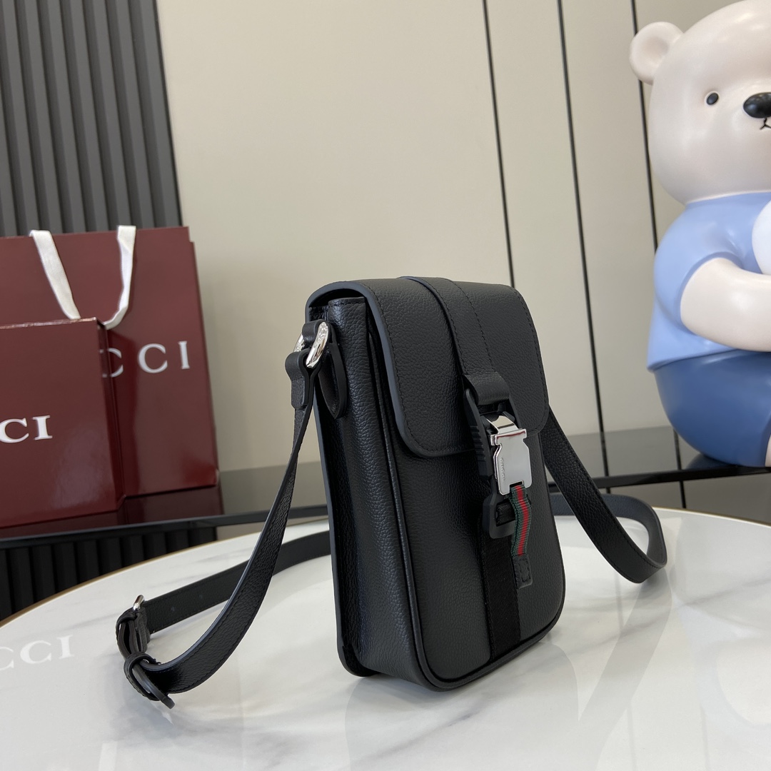 Gucci  Super Mini Crossbody Bag - FashionPlug