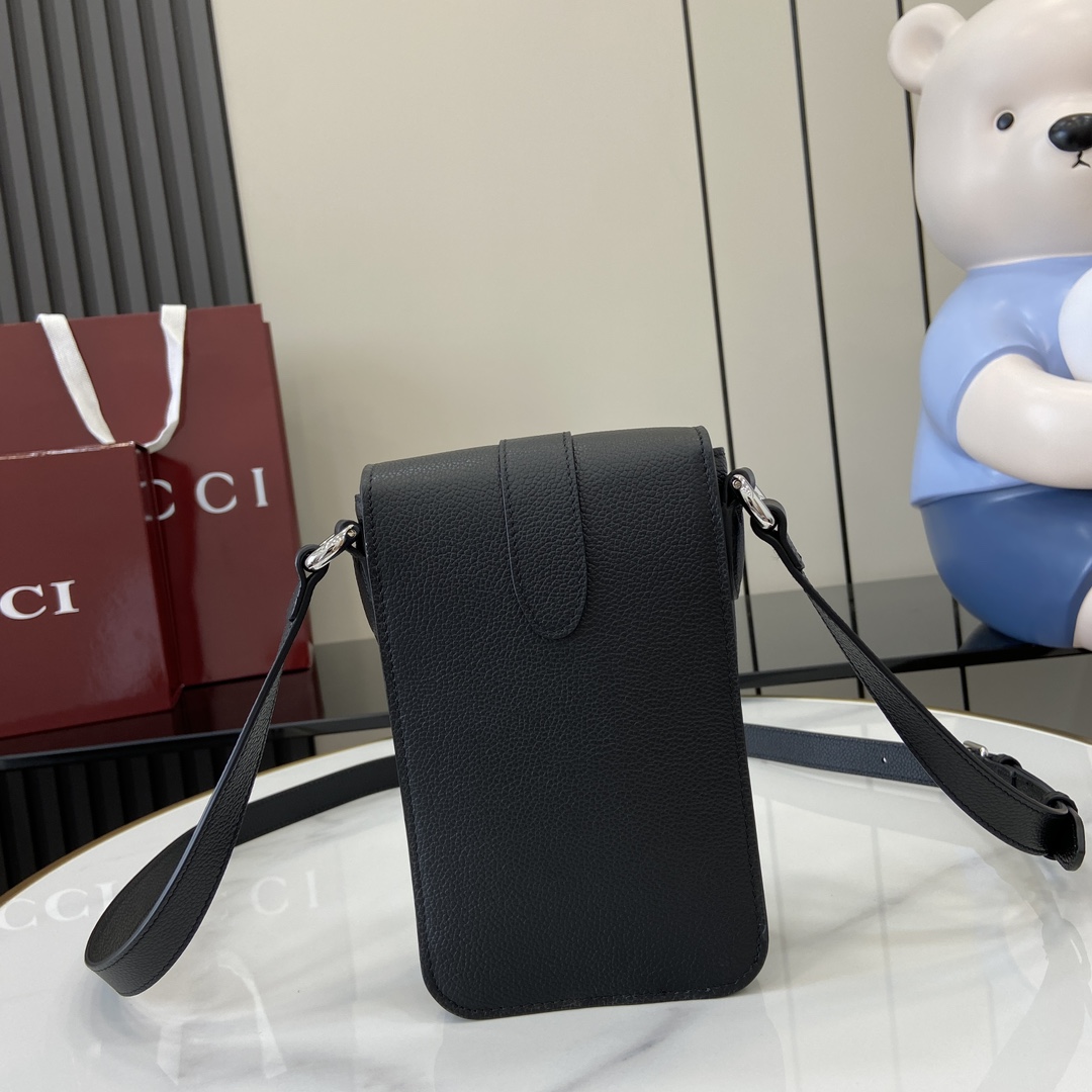Gucci  Super Mini Crossbody Bag - FashionPlug