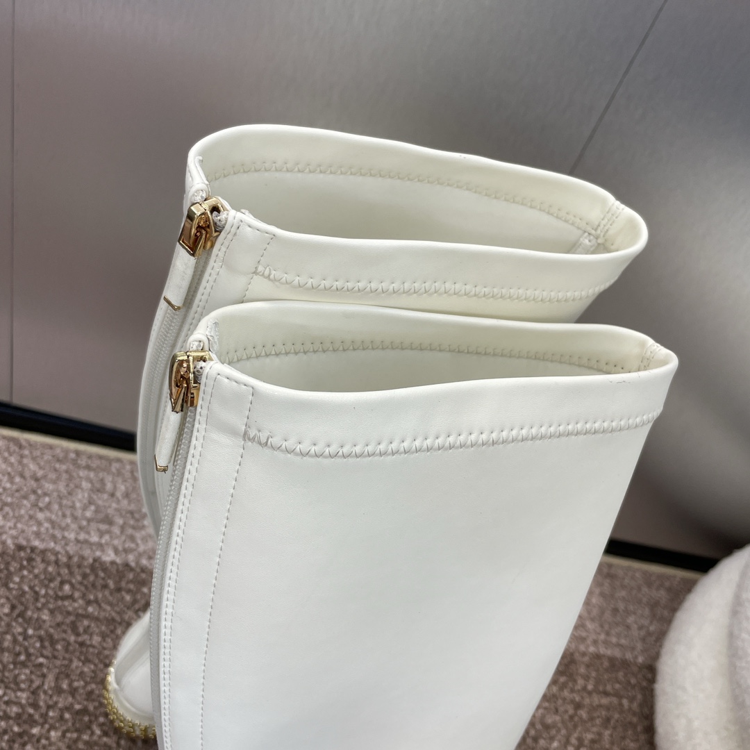 Dior Belle-D Heeled Boot - FashionPlug