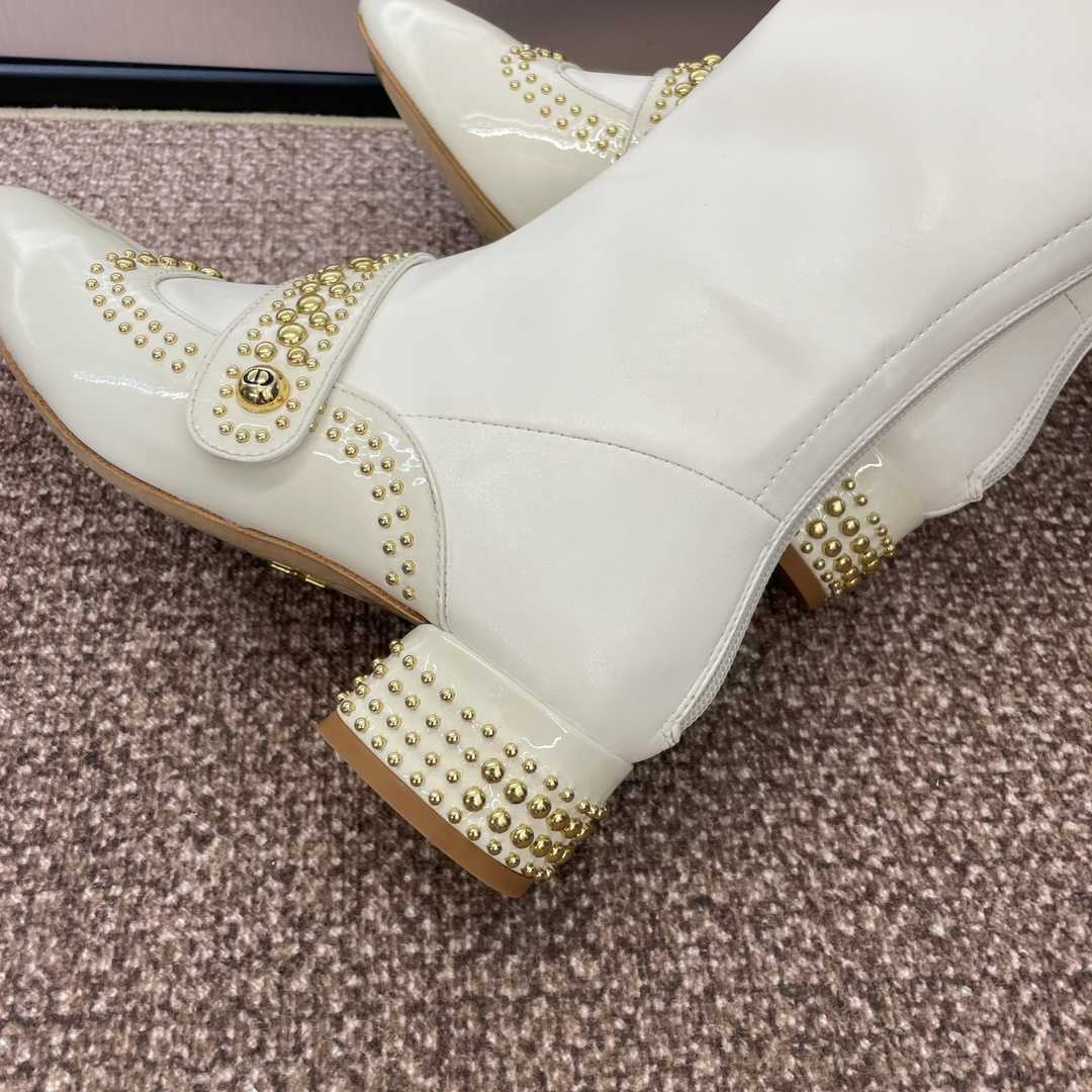 Dior Belle-D Heeled Boot - FashionPlug