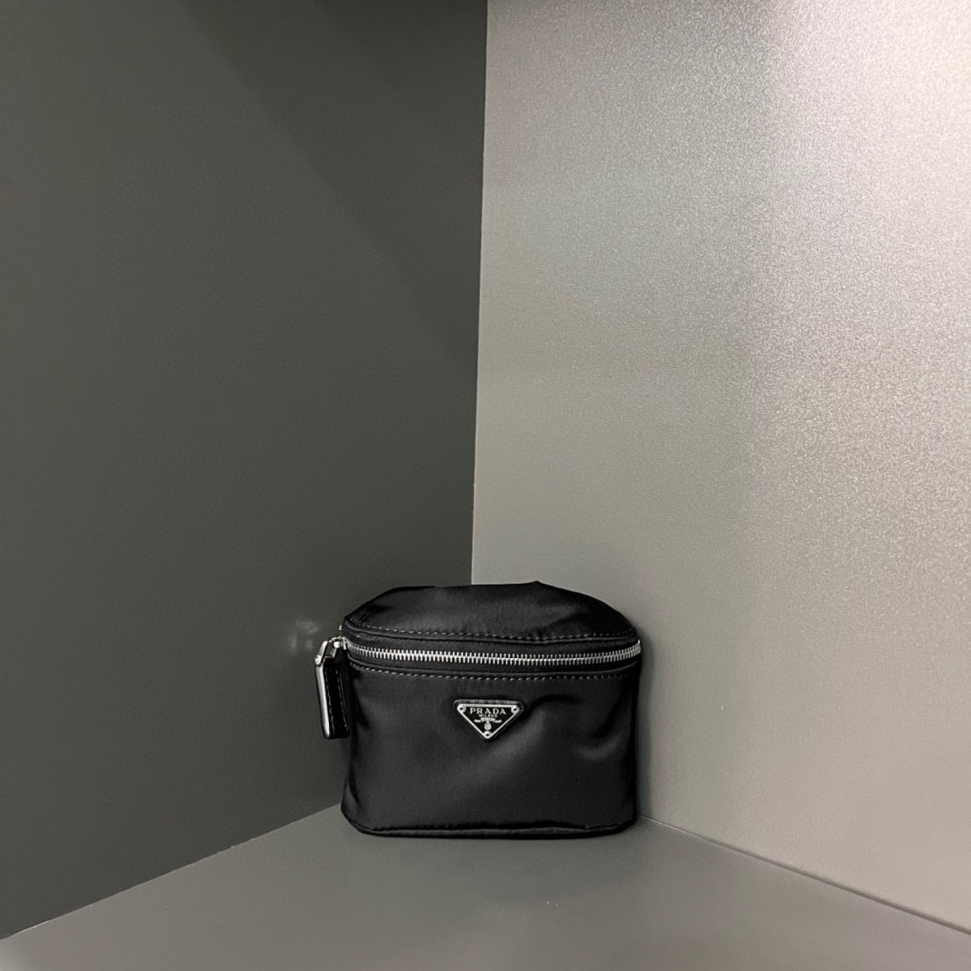 Prada Wrist Bag ﻿ - FashionPlug