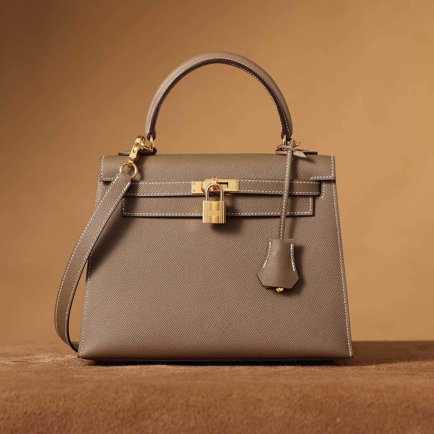 Hermes Kelly 20 Handbag (25*17*7cm) - FashionPlug