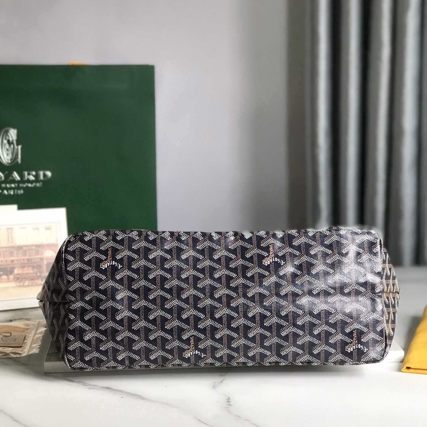 Goyard Artois PM Bag - FashionPlug