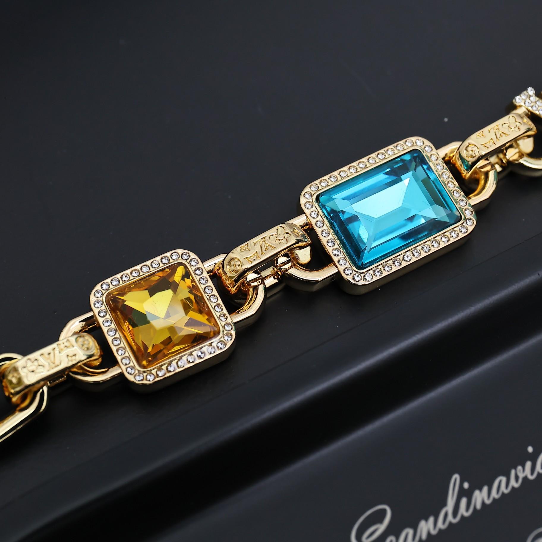 Louis Vuitton Paradise Stone Necklace  M01875 - FashionPlug